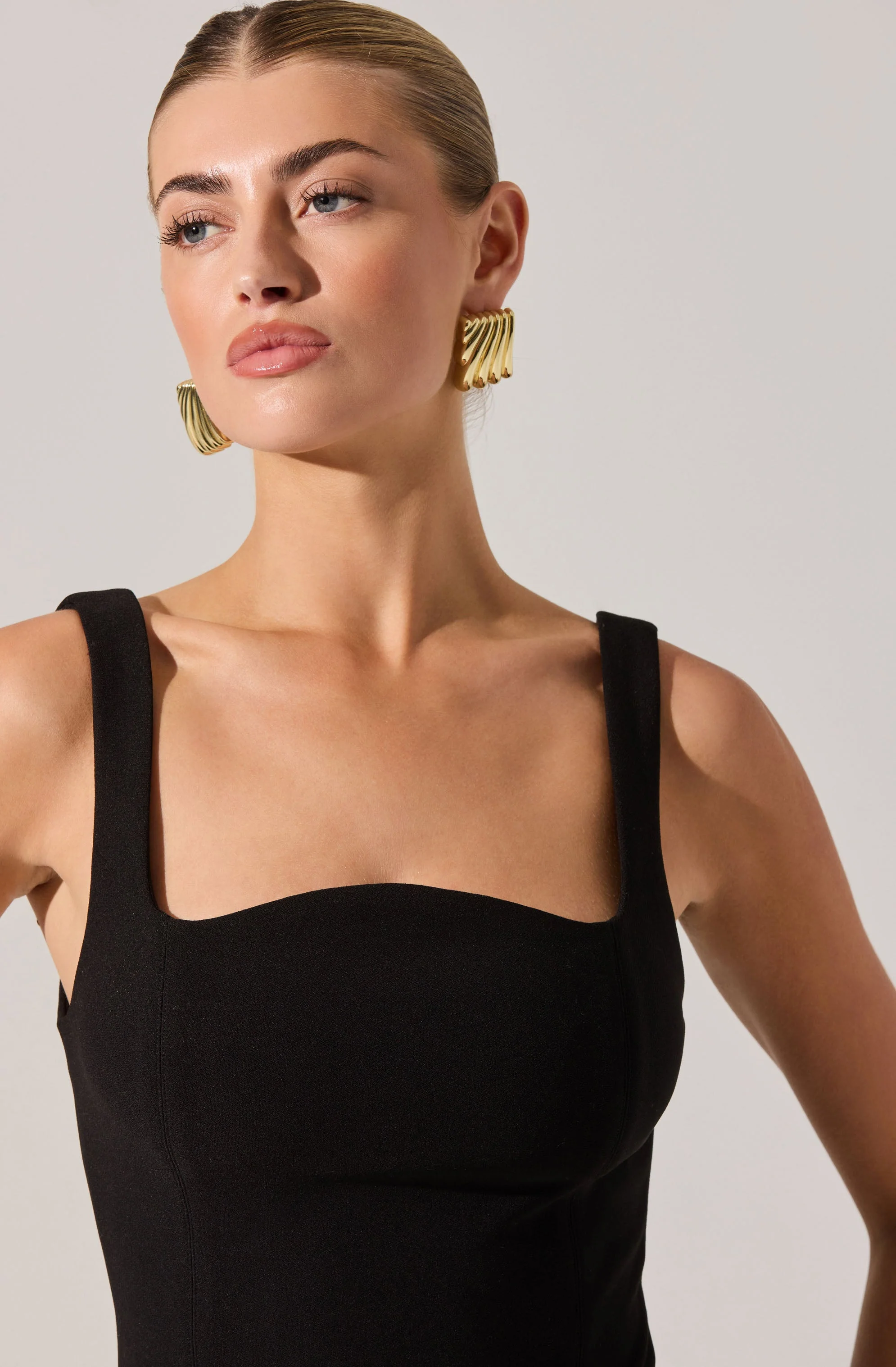 Kendal Curved Neck Bodysuit - Image 6