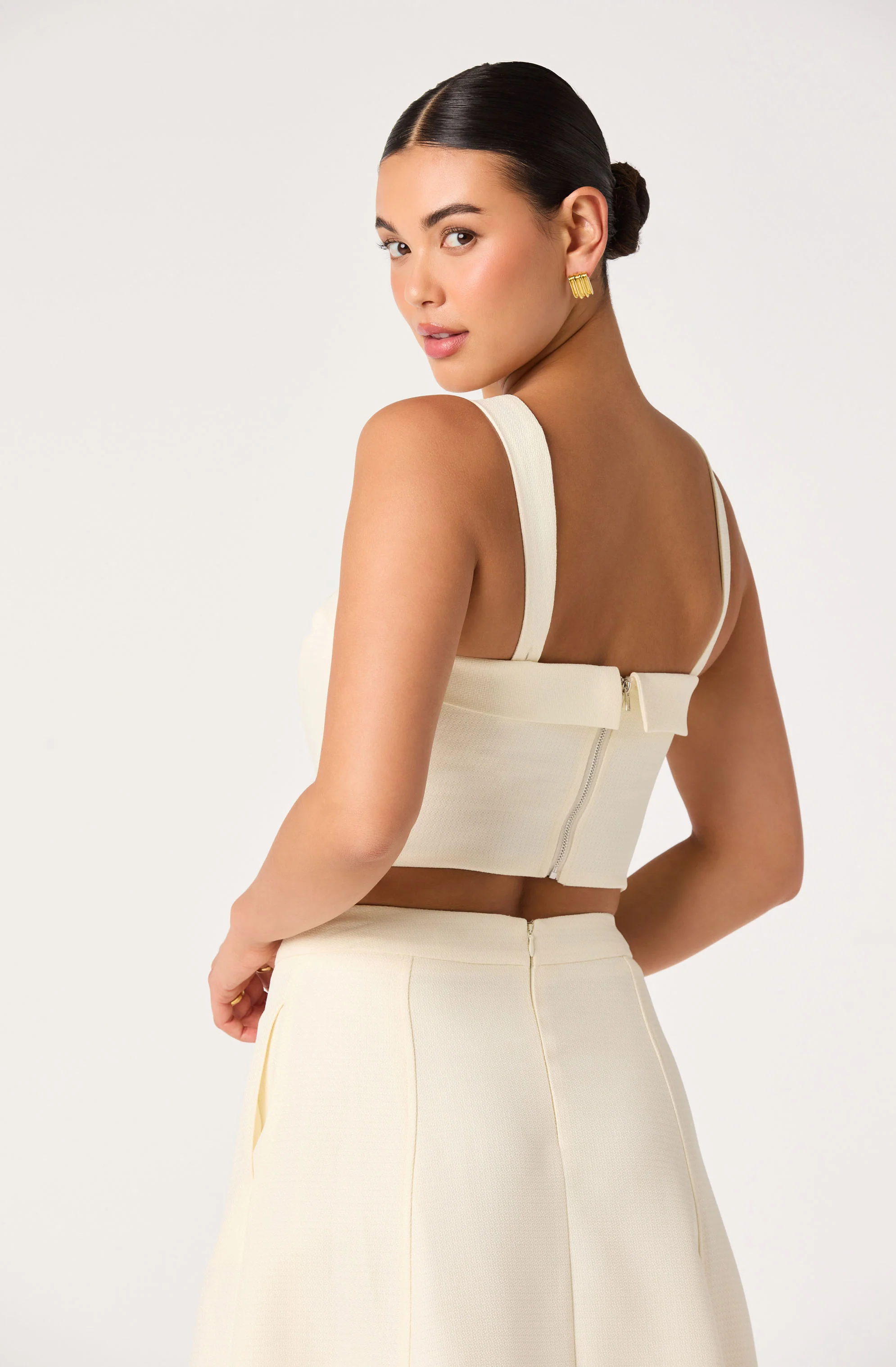 Kinslee Square Neck Cropped Top - Image 4