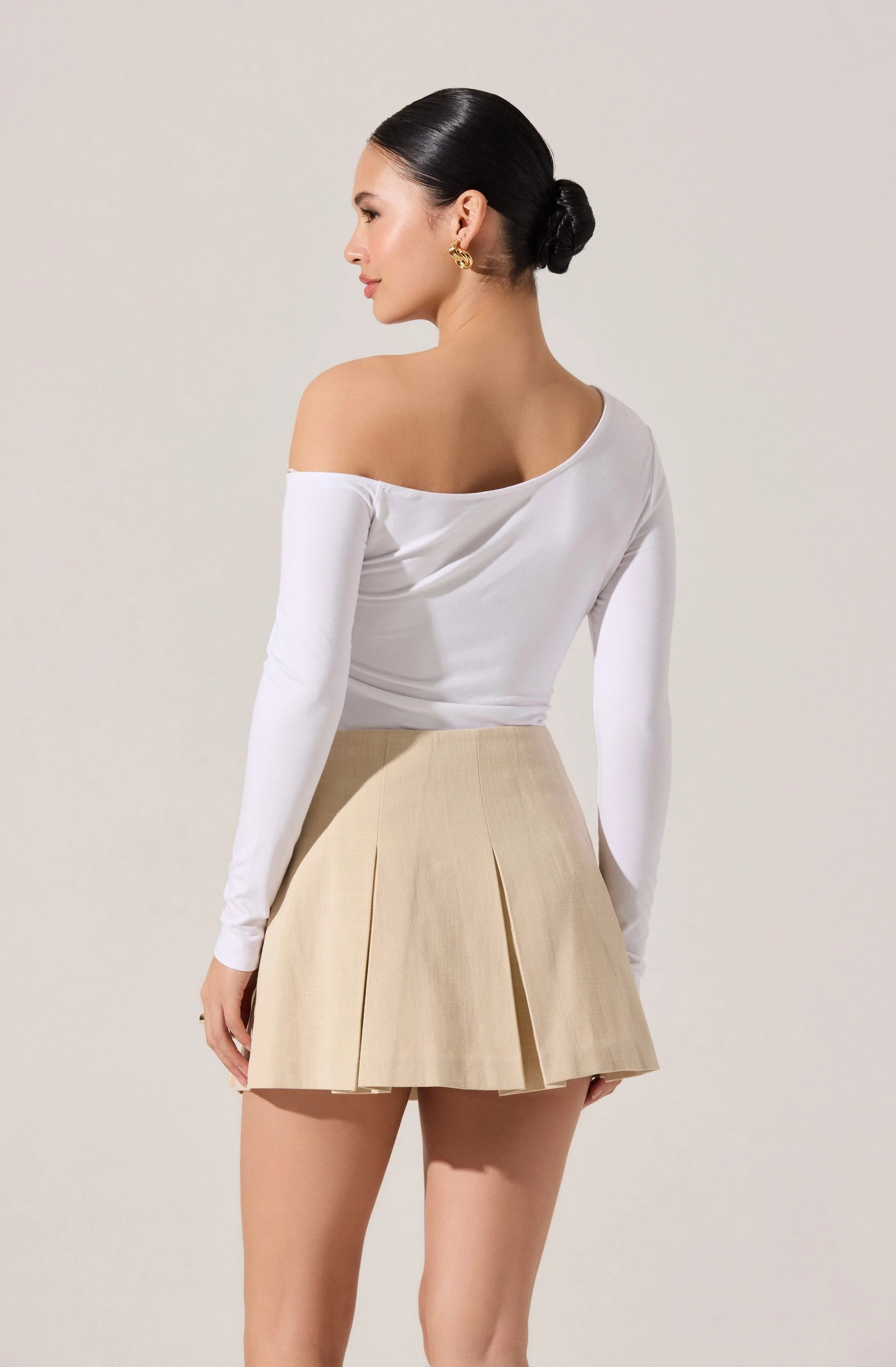 Kora Twist Front Top - Image 6