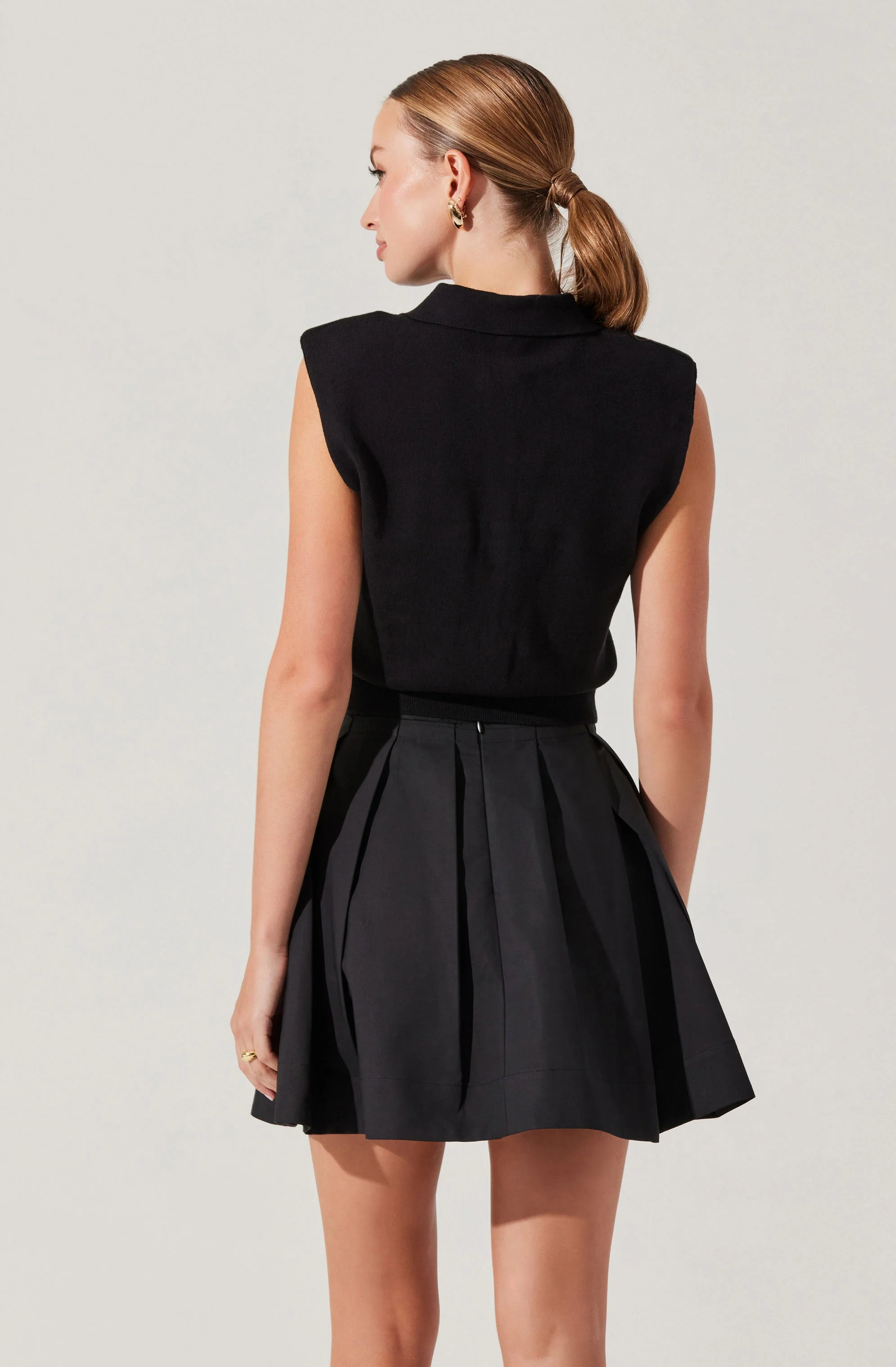 Kori Bow Embellished Sweater Top - Image 15
