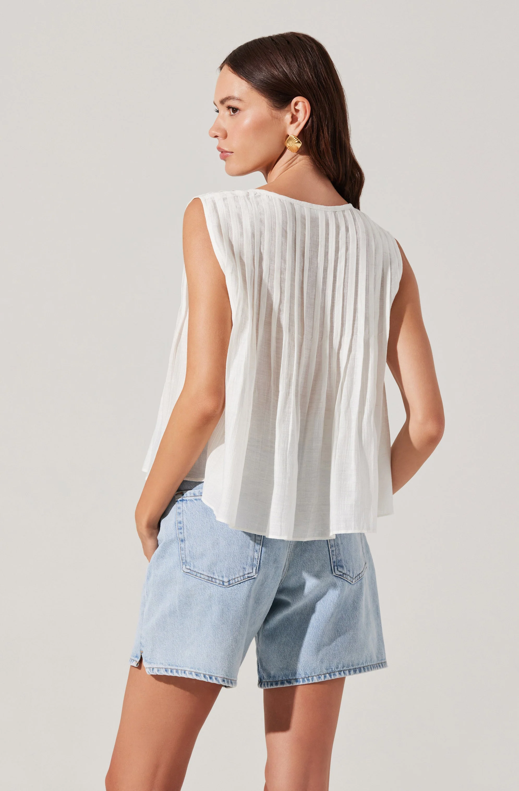 Lavanna Pleated Tie-Front Top - Image 2