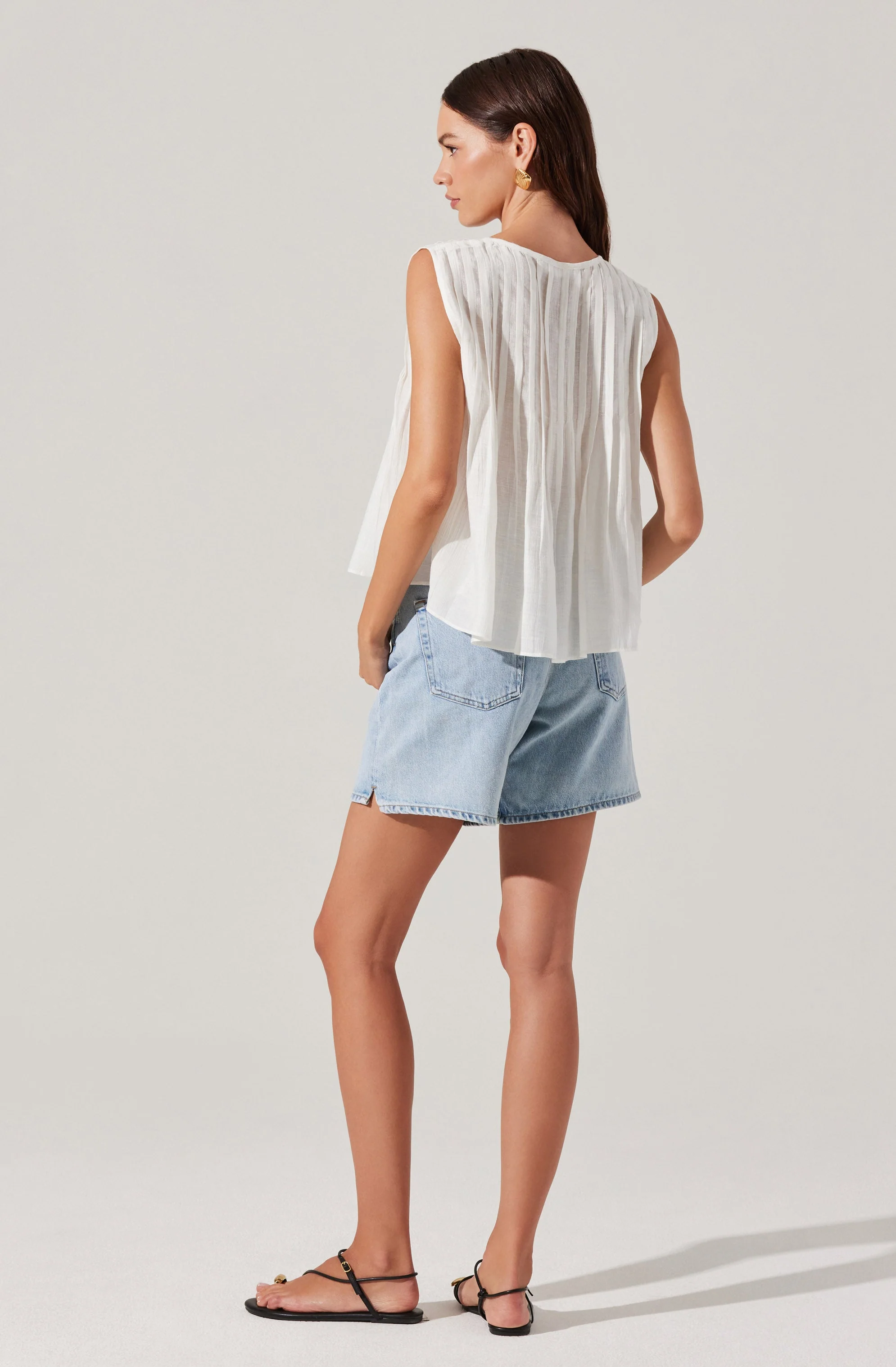 Lavanna Pleated Tie-Front Top - Image 4