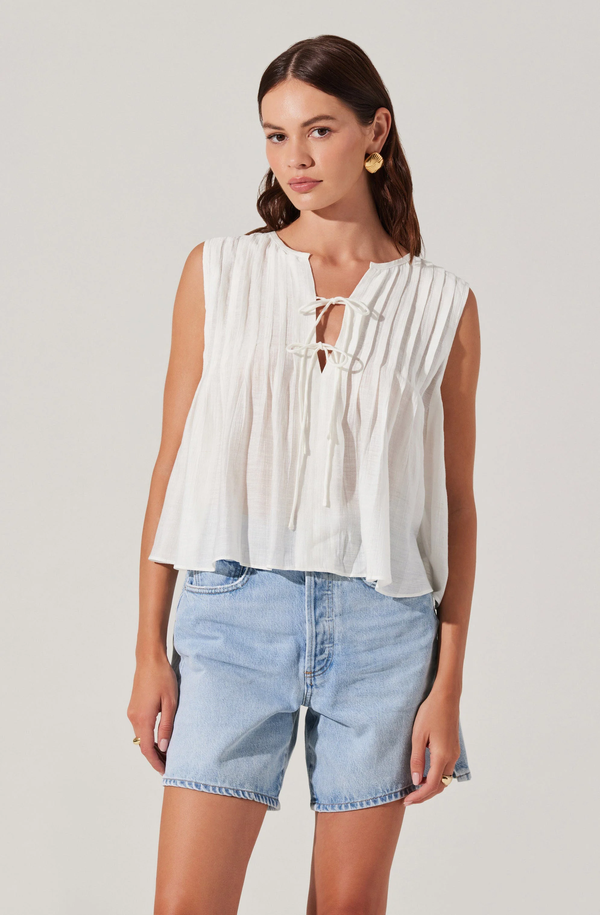 Lavanna Pleated Tie-Front Top - Image 6