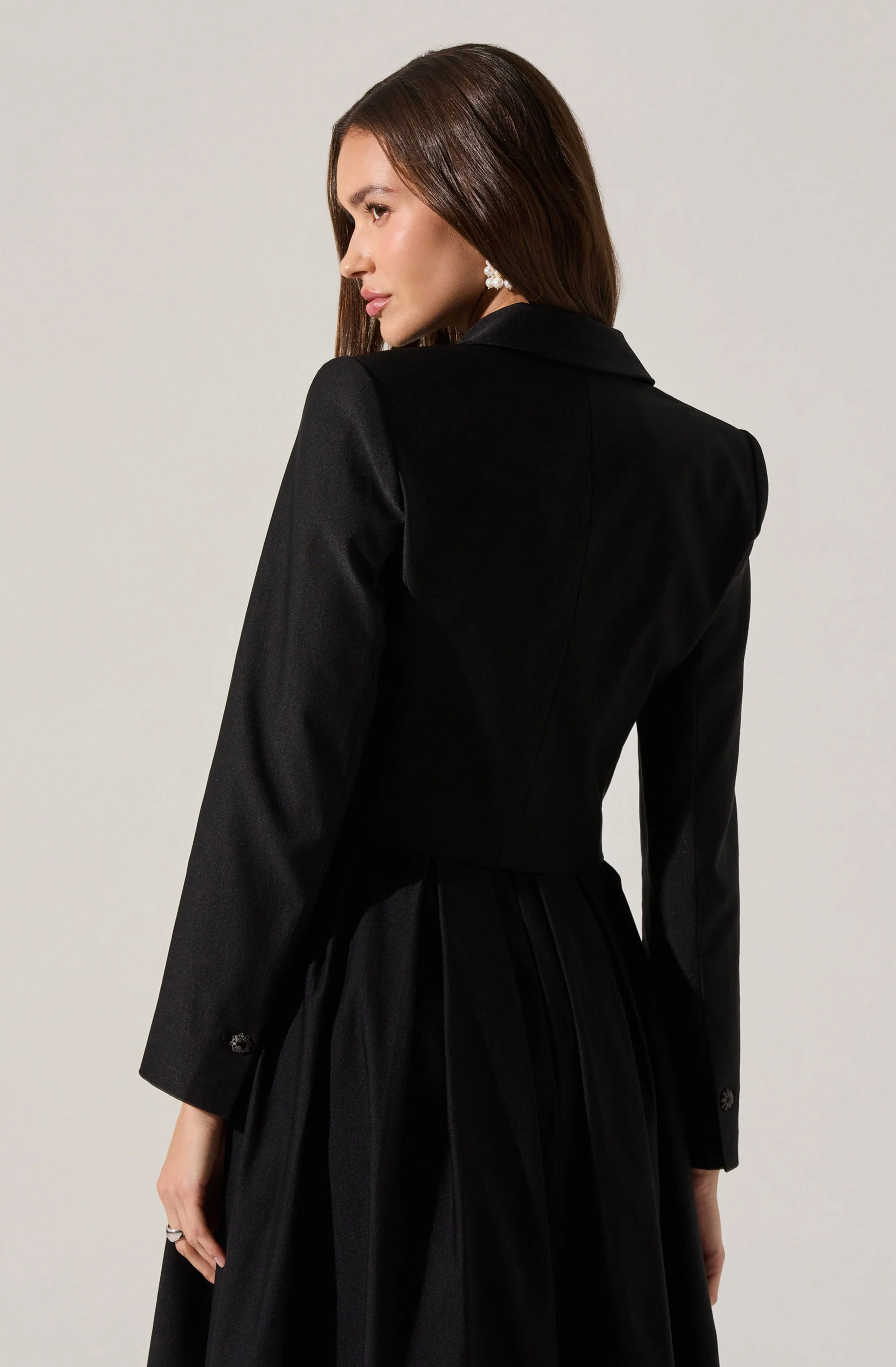 Leotie Cropped Blazer - Image 3