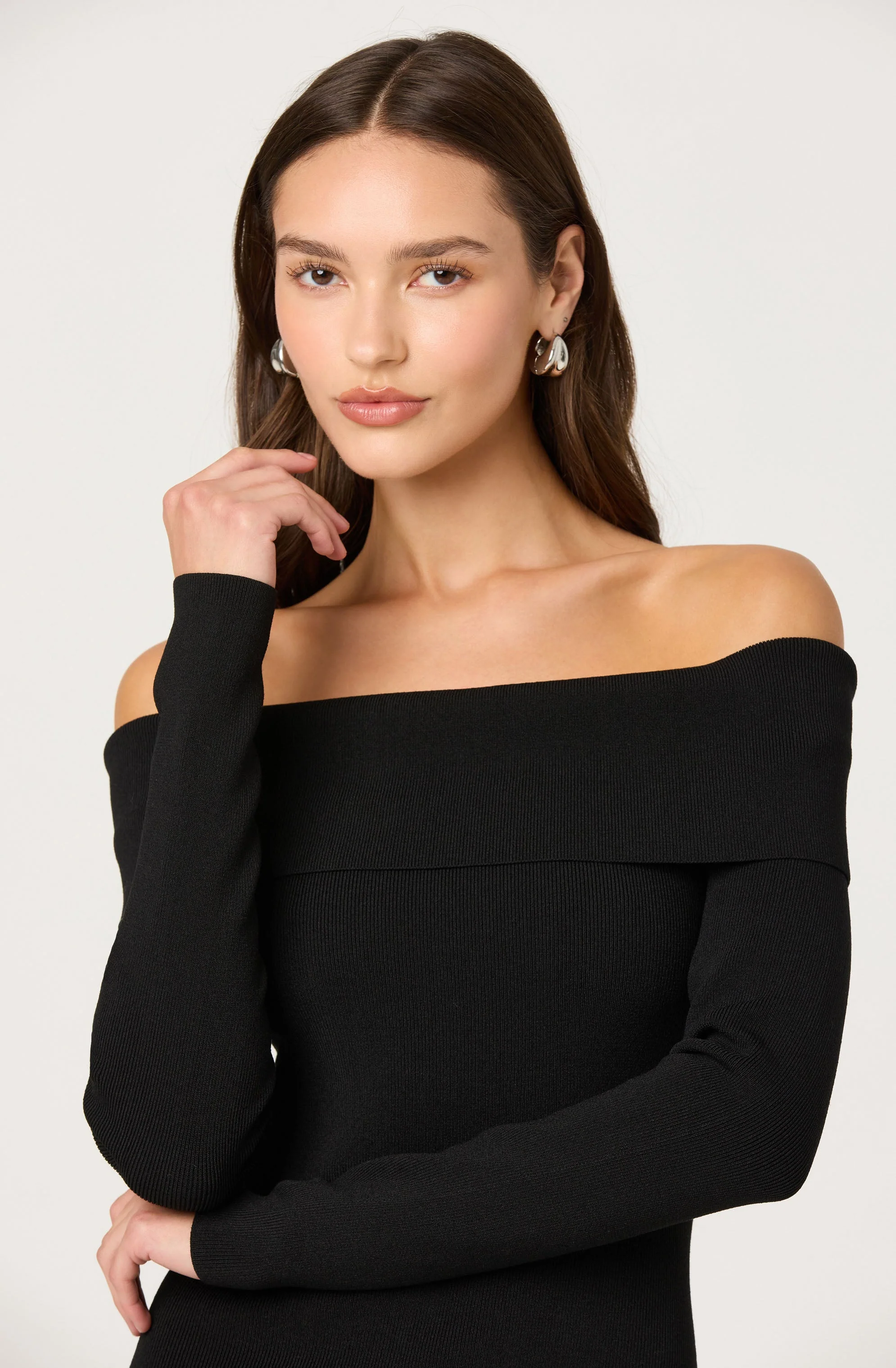 Lidia Off-Shoulder Pleated Midi Dress - Image 10