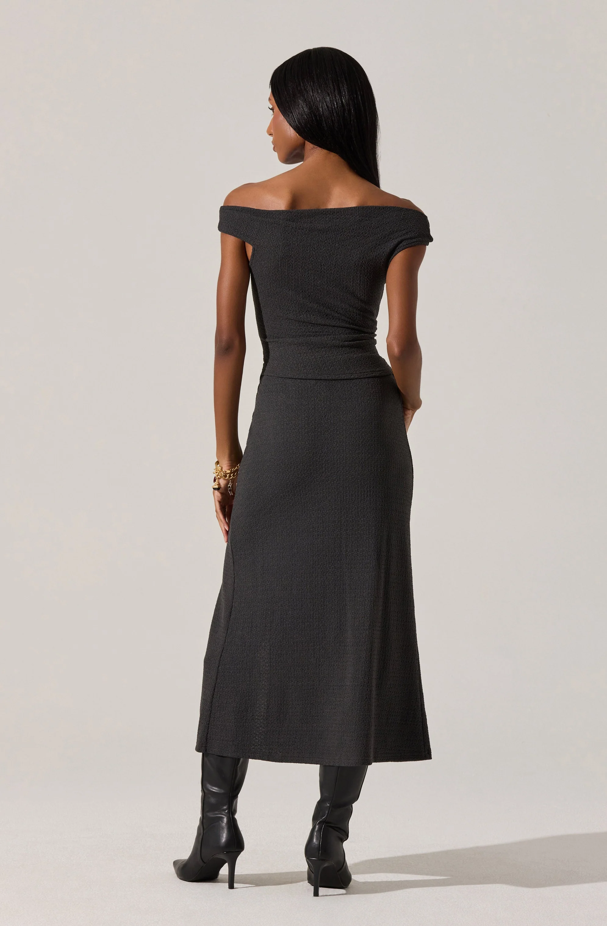 Lindy Twist Detail Midi Skirt - Image 6