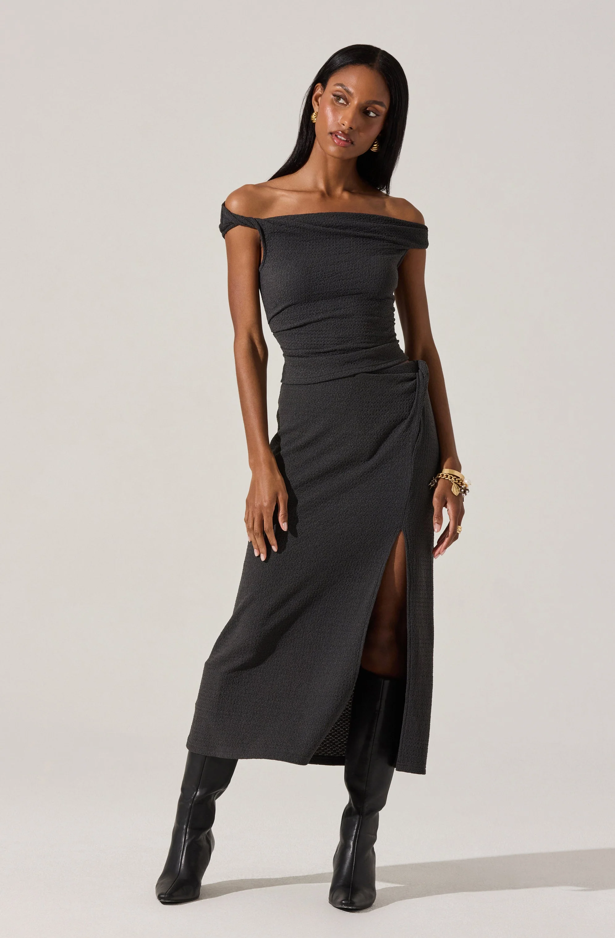 Lindy Off Shoulder Top - Image 4