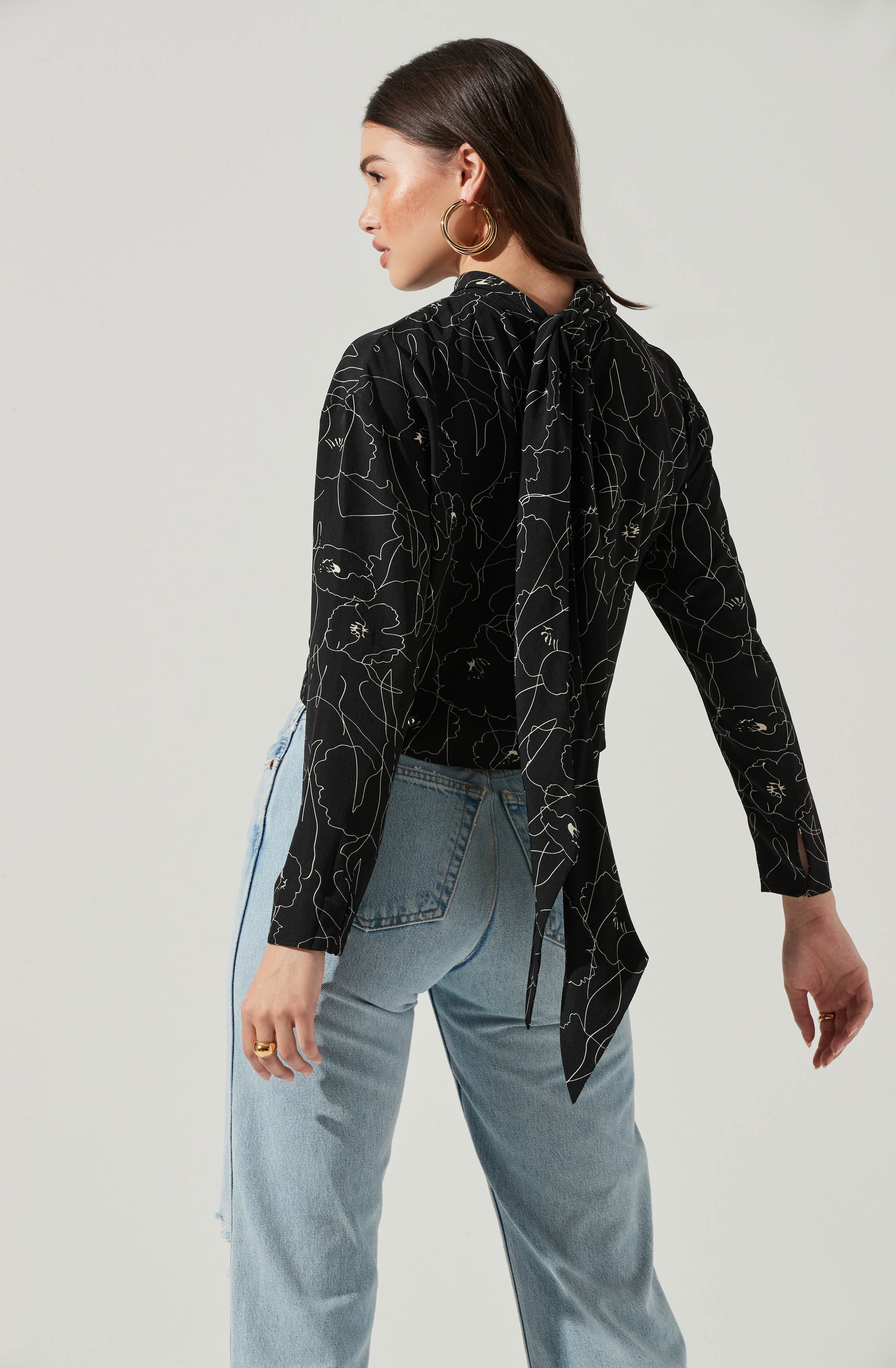 Long Sleeve Drape Tie Back Neck Back Top - Image 15