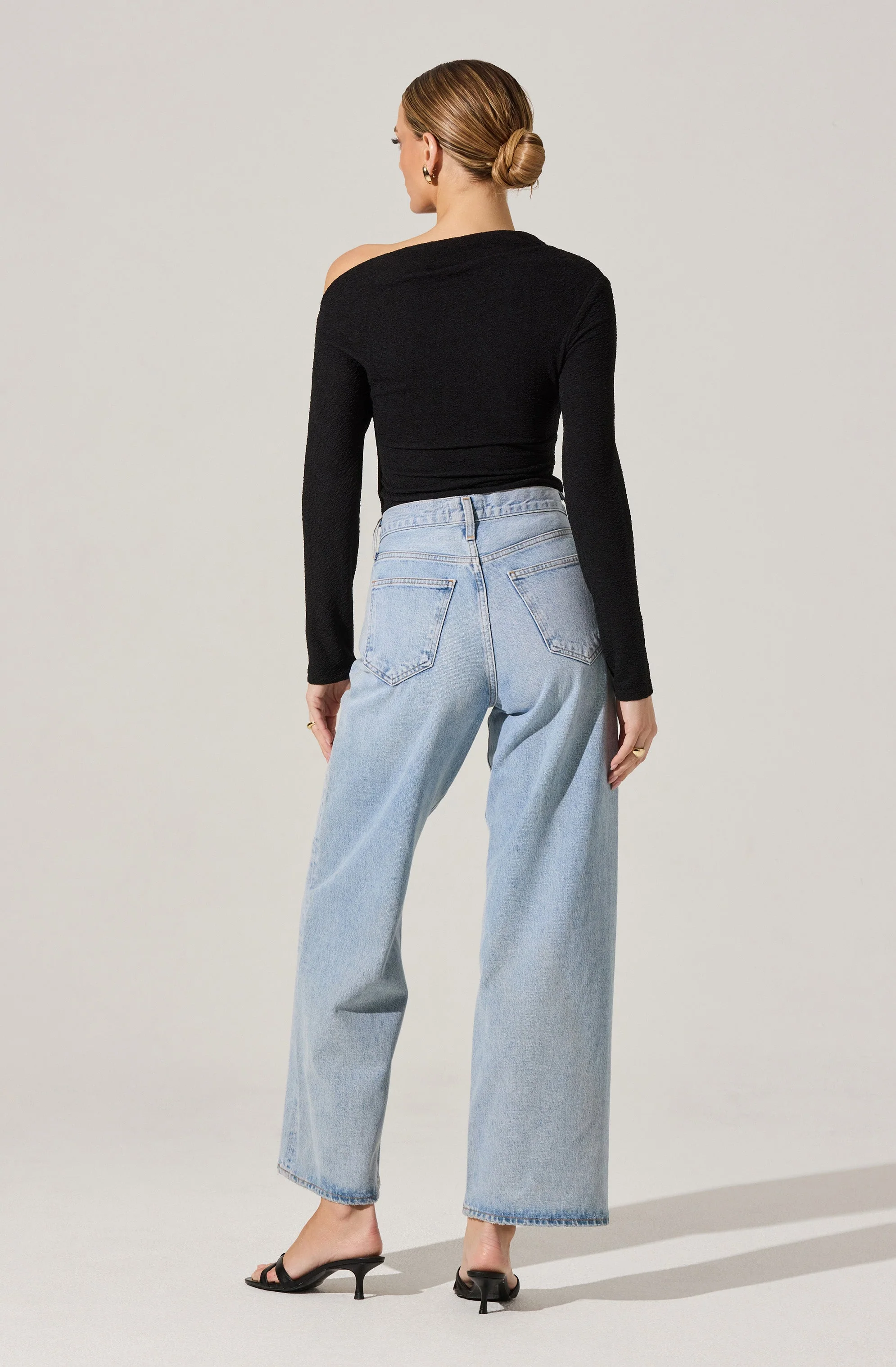 Textured Off Shoulder Top - Image 5