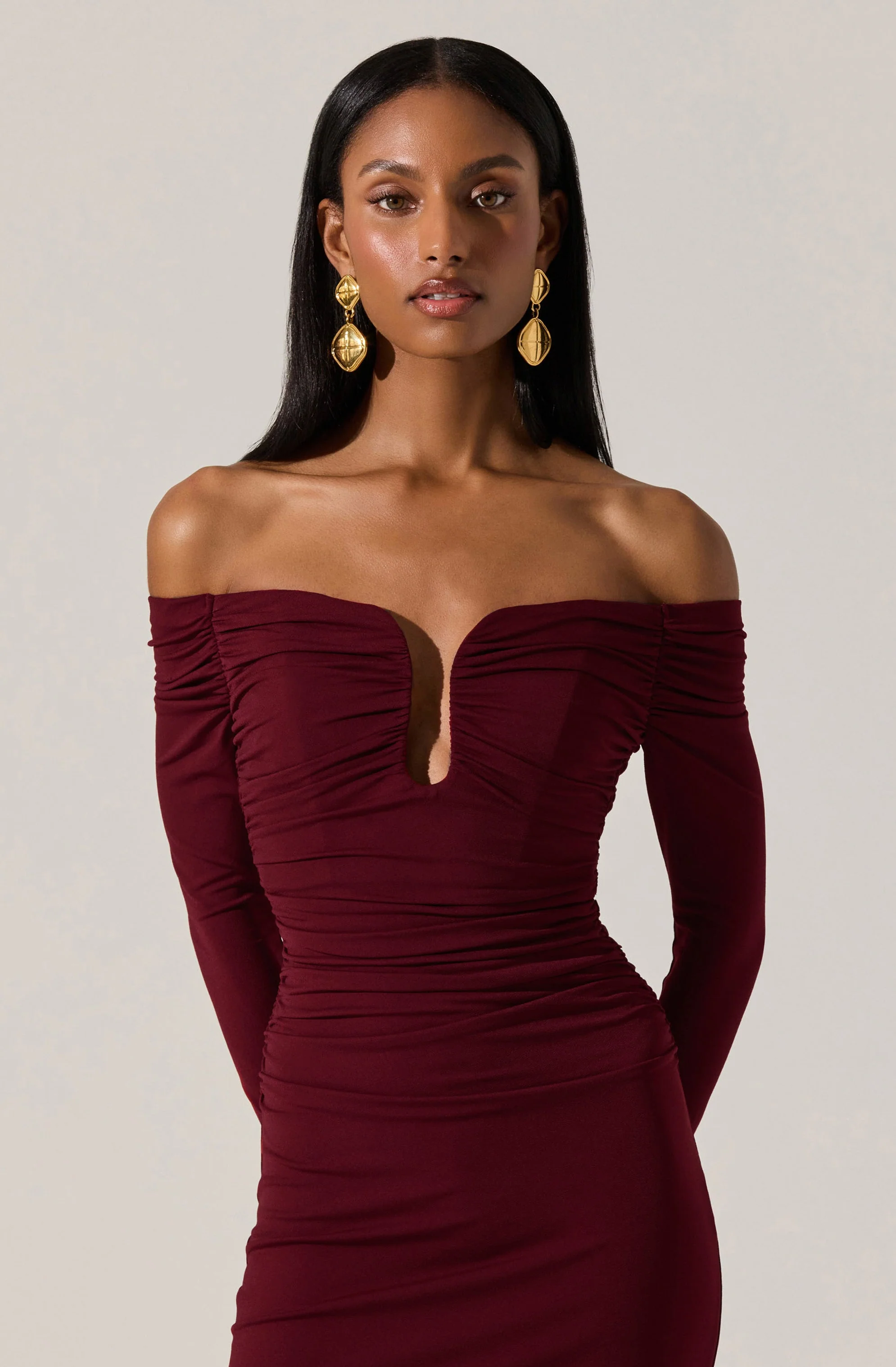Lovinia Ruched Off Shoulder Midi Dress - Image 6