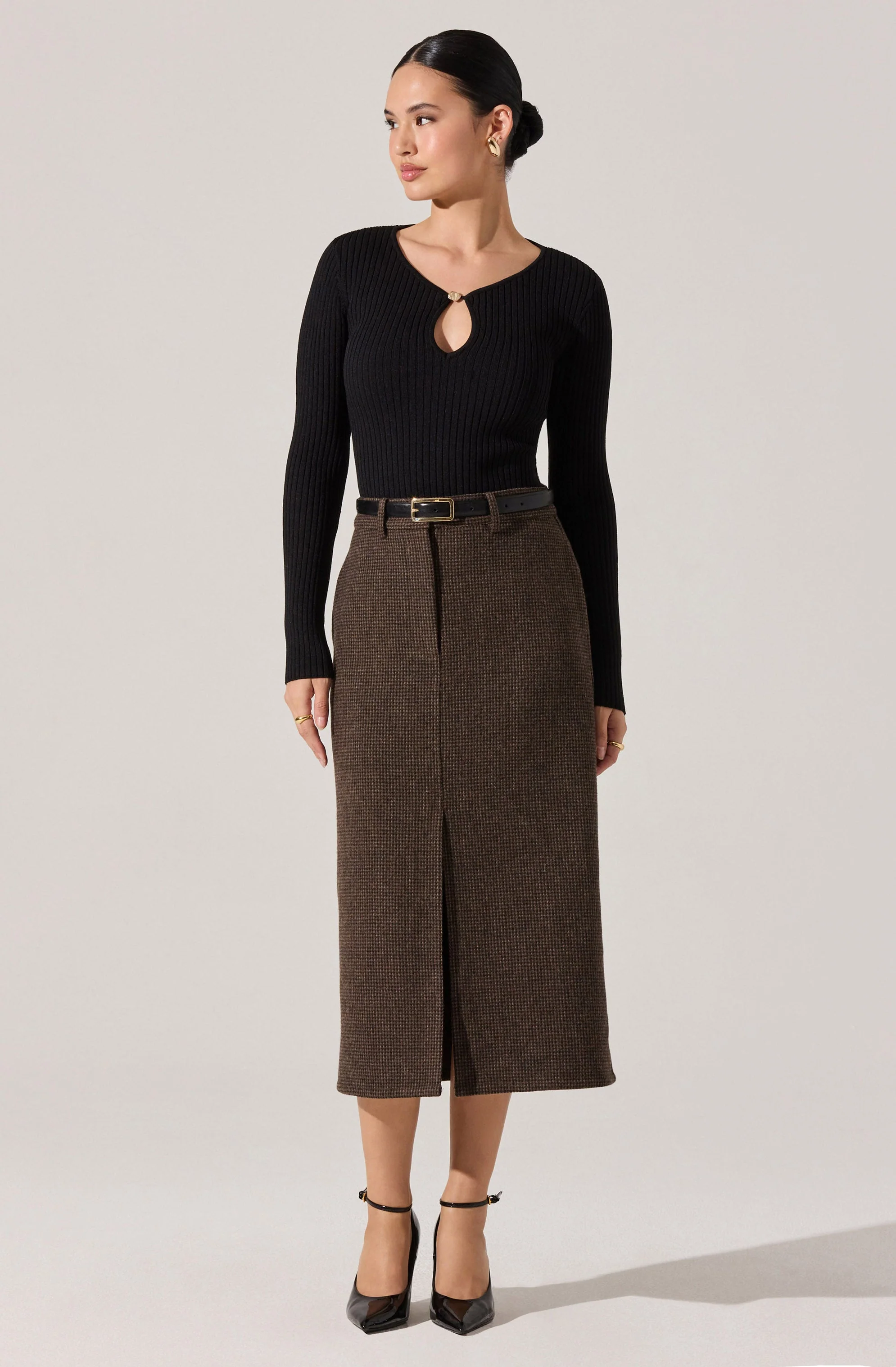Lynly Ribbed Keyhole Sweater - Image 5