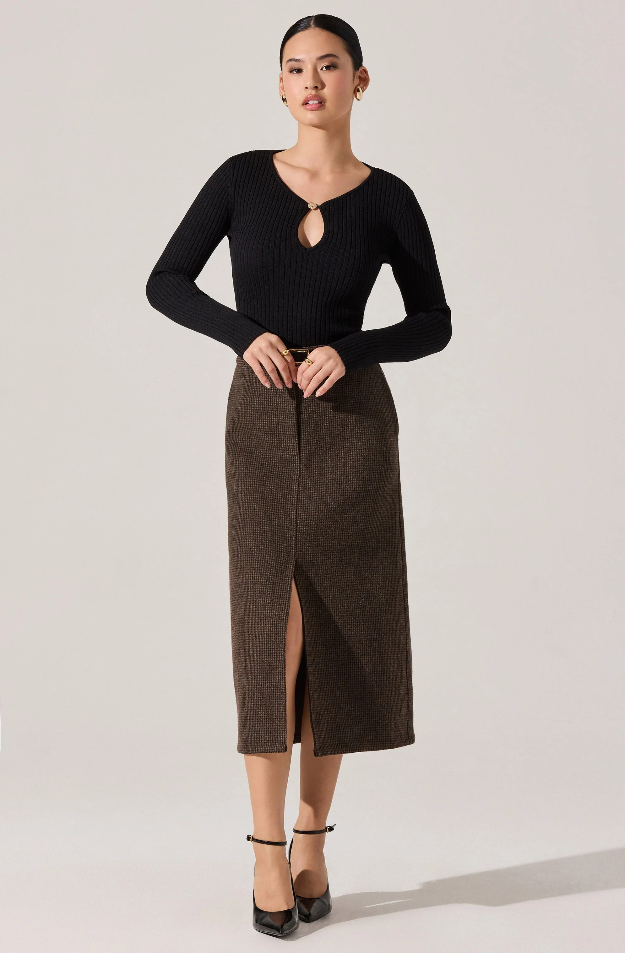 Lynly Ribbed Keyhole Sweater - Image 6