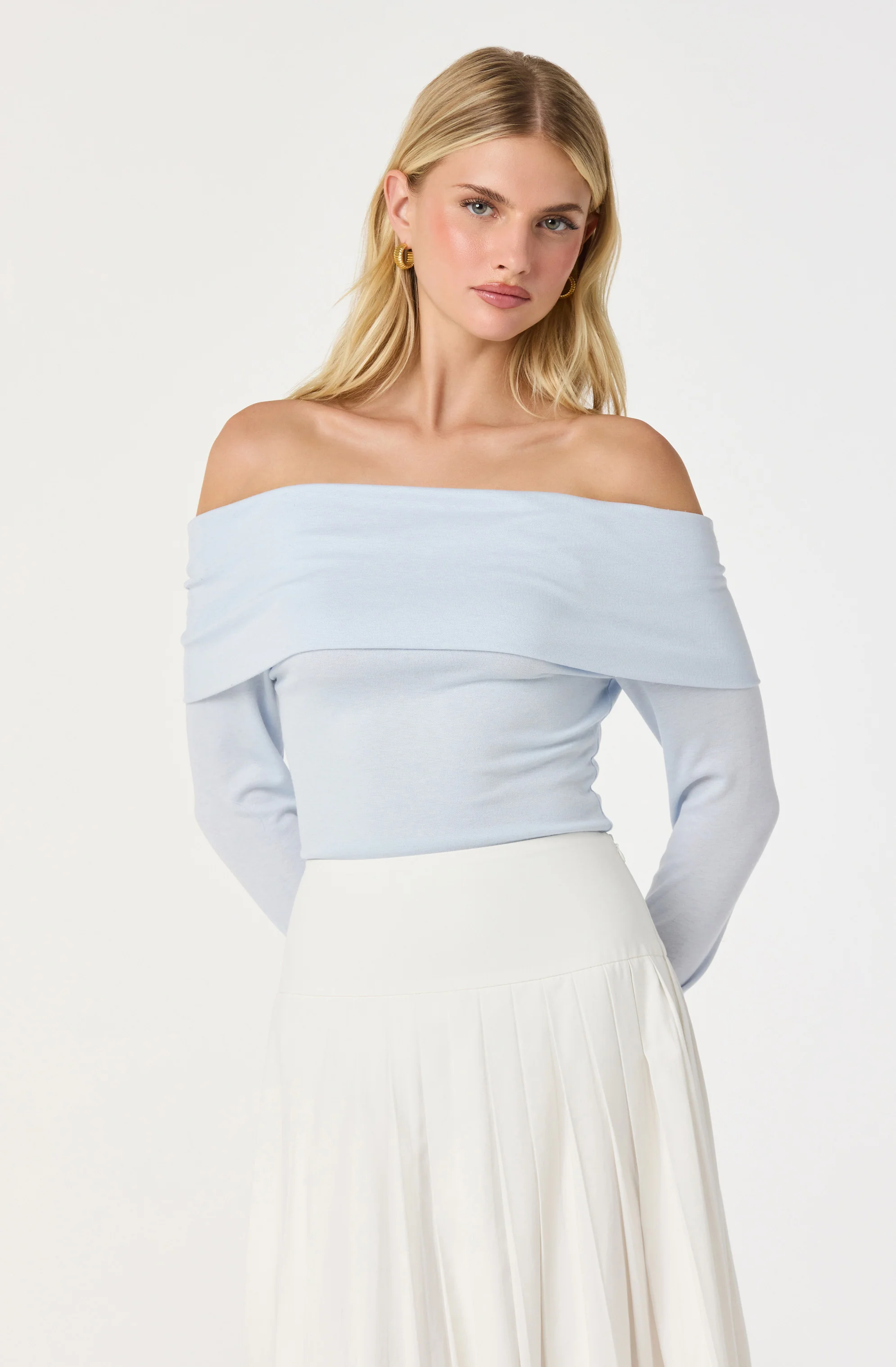 Margie Off-Shoulder Back Bow Top - Image 3