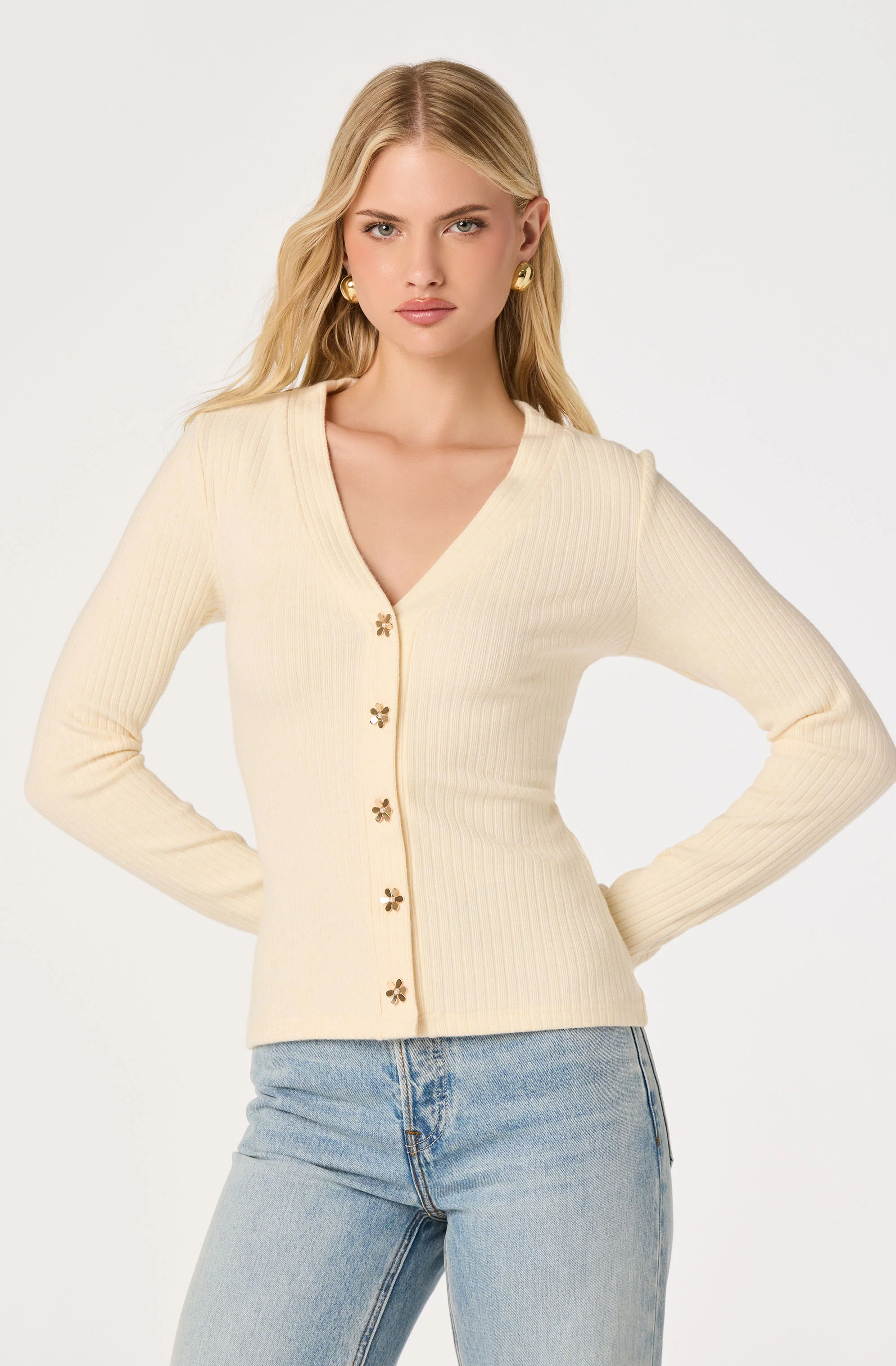 Mckenzie Ribbed V-Neck Cardigan - Image 7
