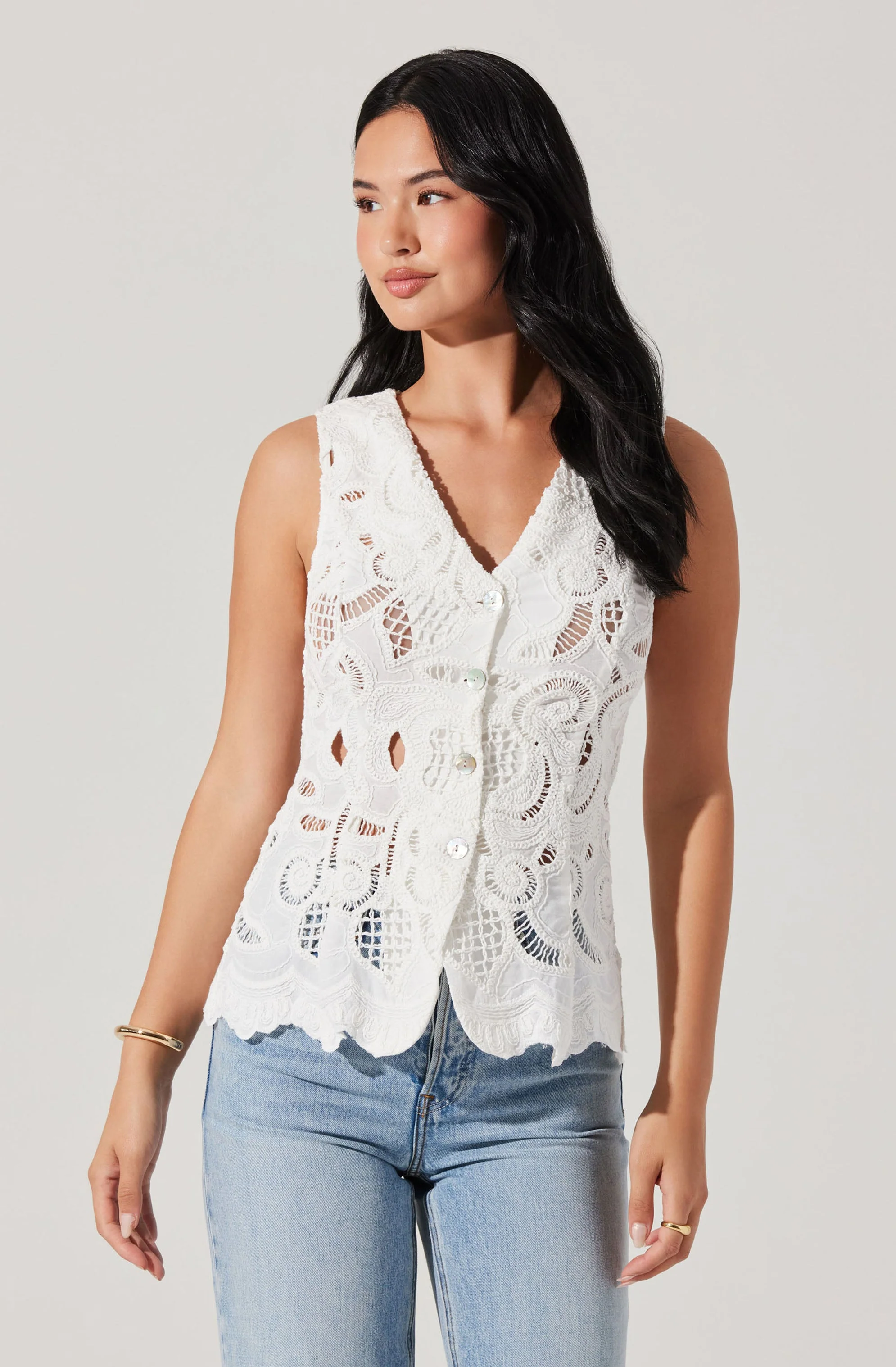 Meira Crochet Vest - Image 4