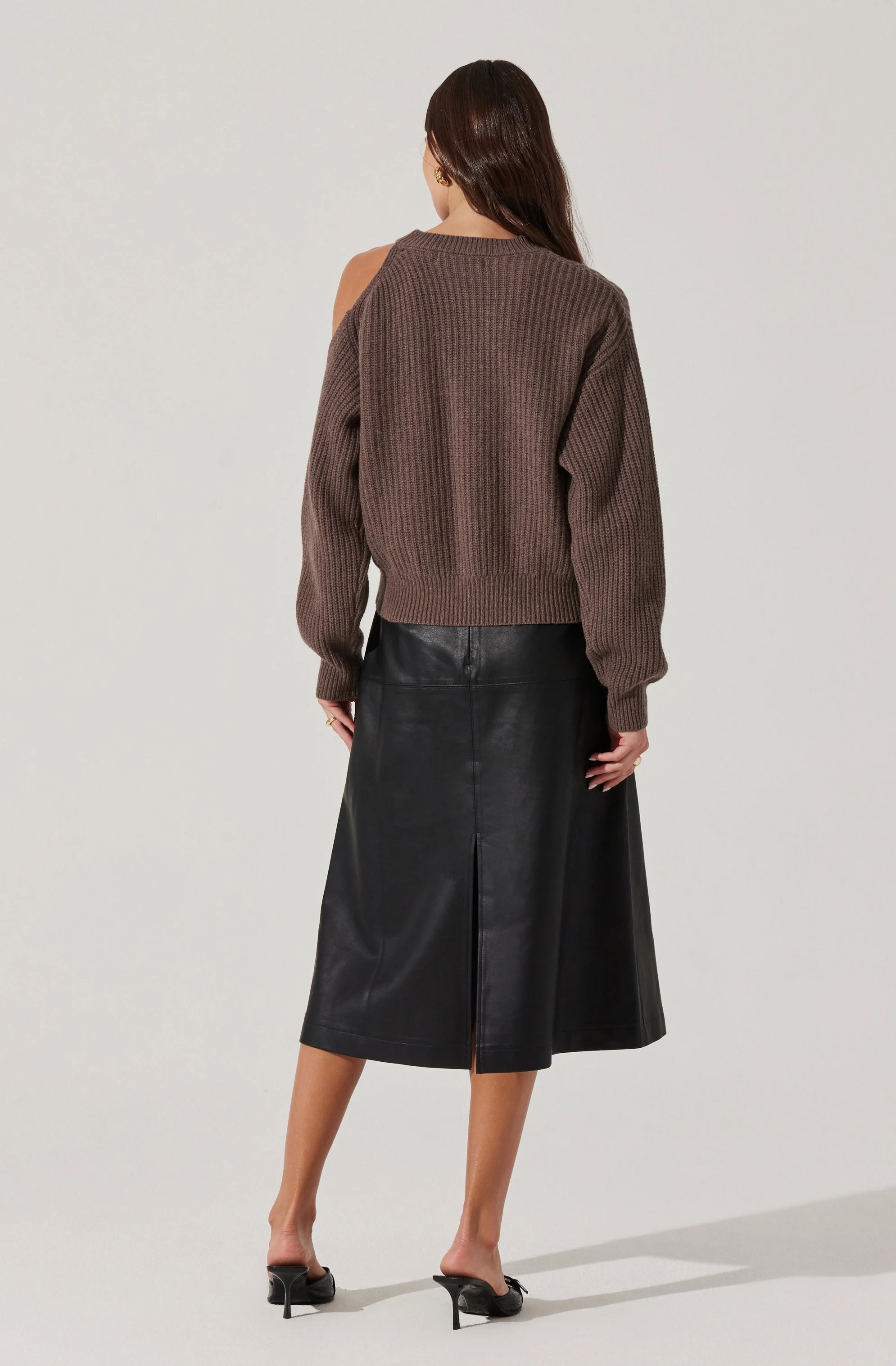 Millicent Ribbed Cold Shoulder Sweater - Image 10
