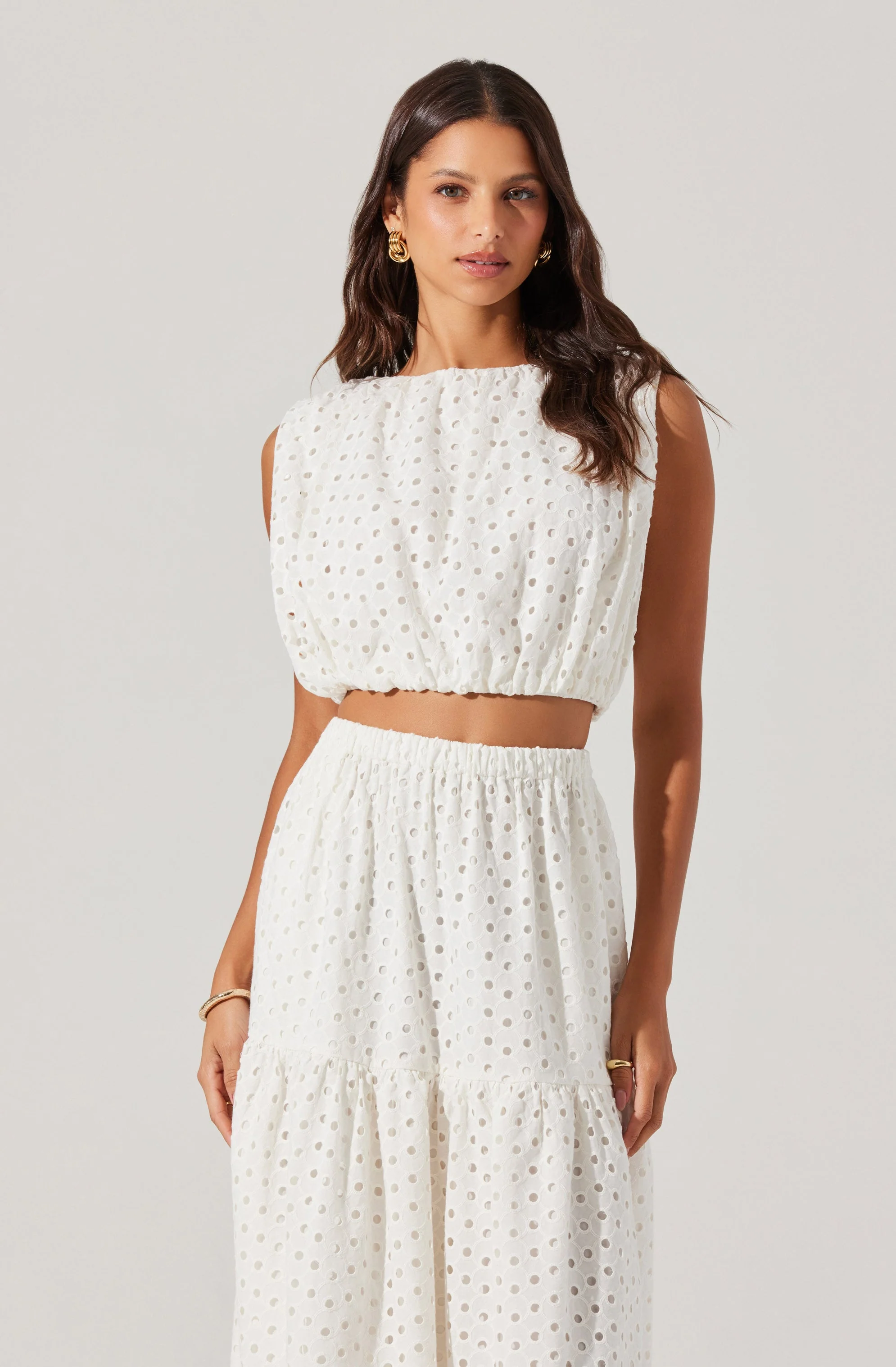Nalley Eyelet Crop Top - Image 11