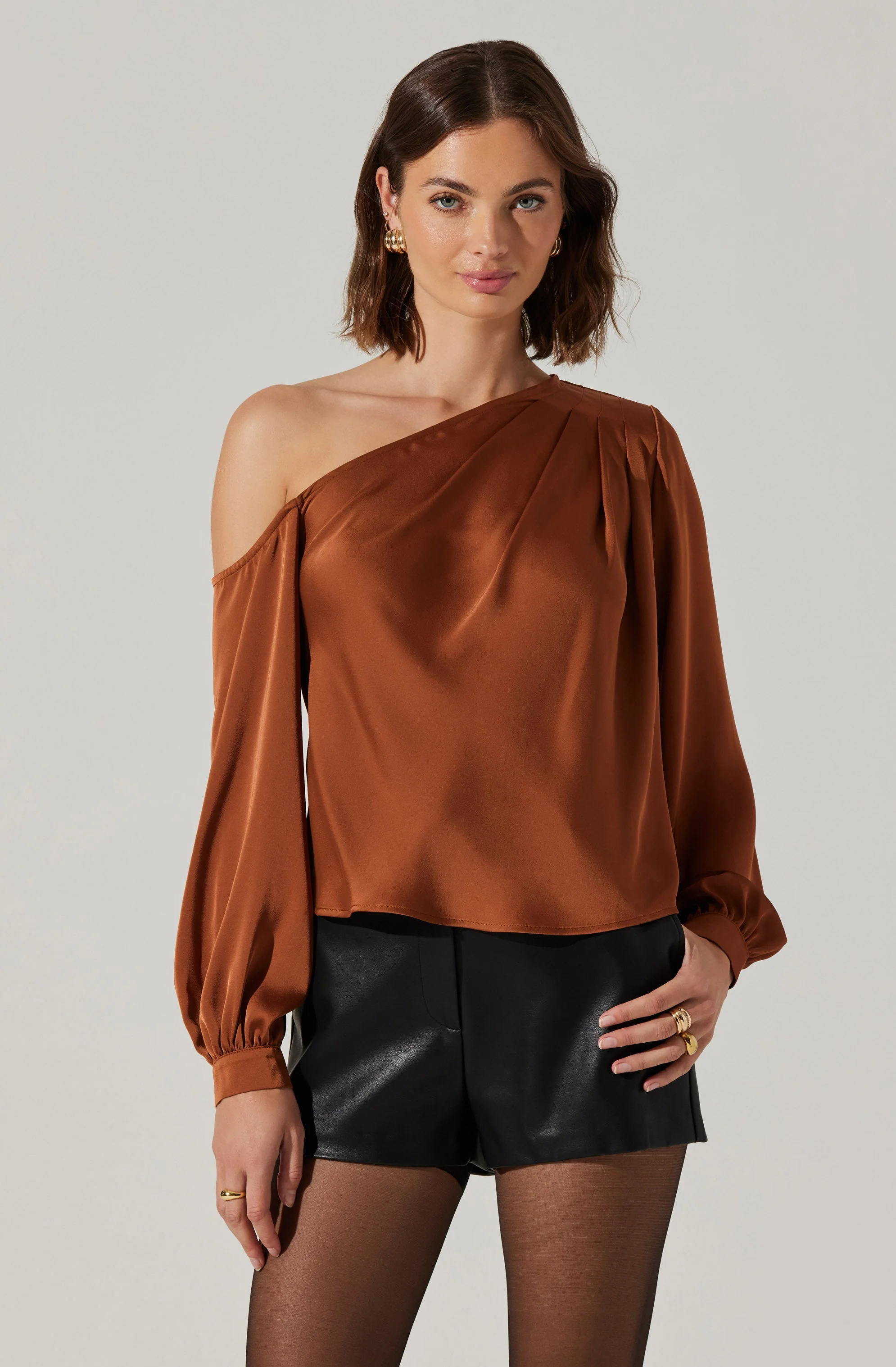 Nieves Satin One Shoulder Top - Image 9
