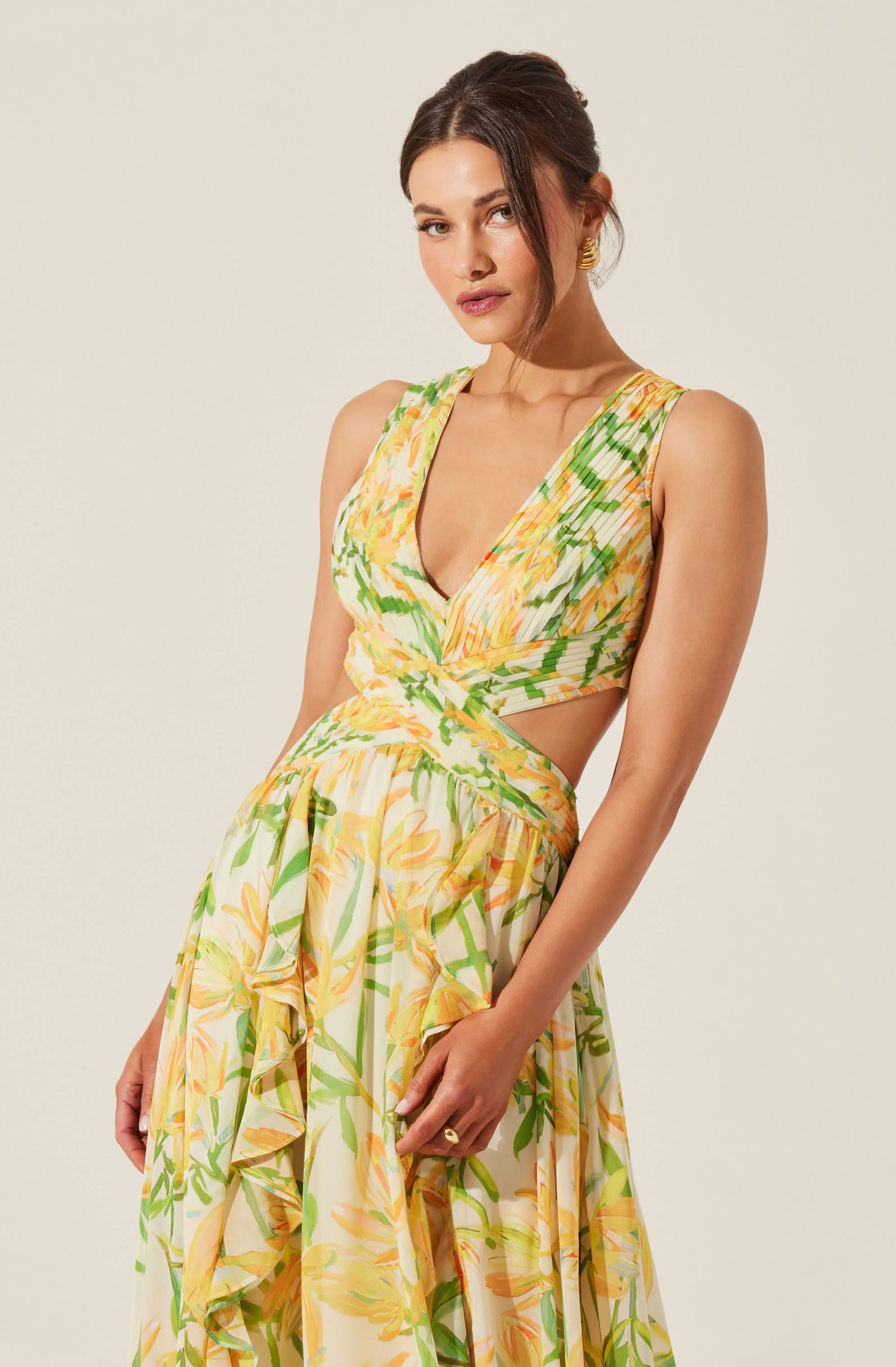 Noya Floral Cutout Maxi Dress - Image 11