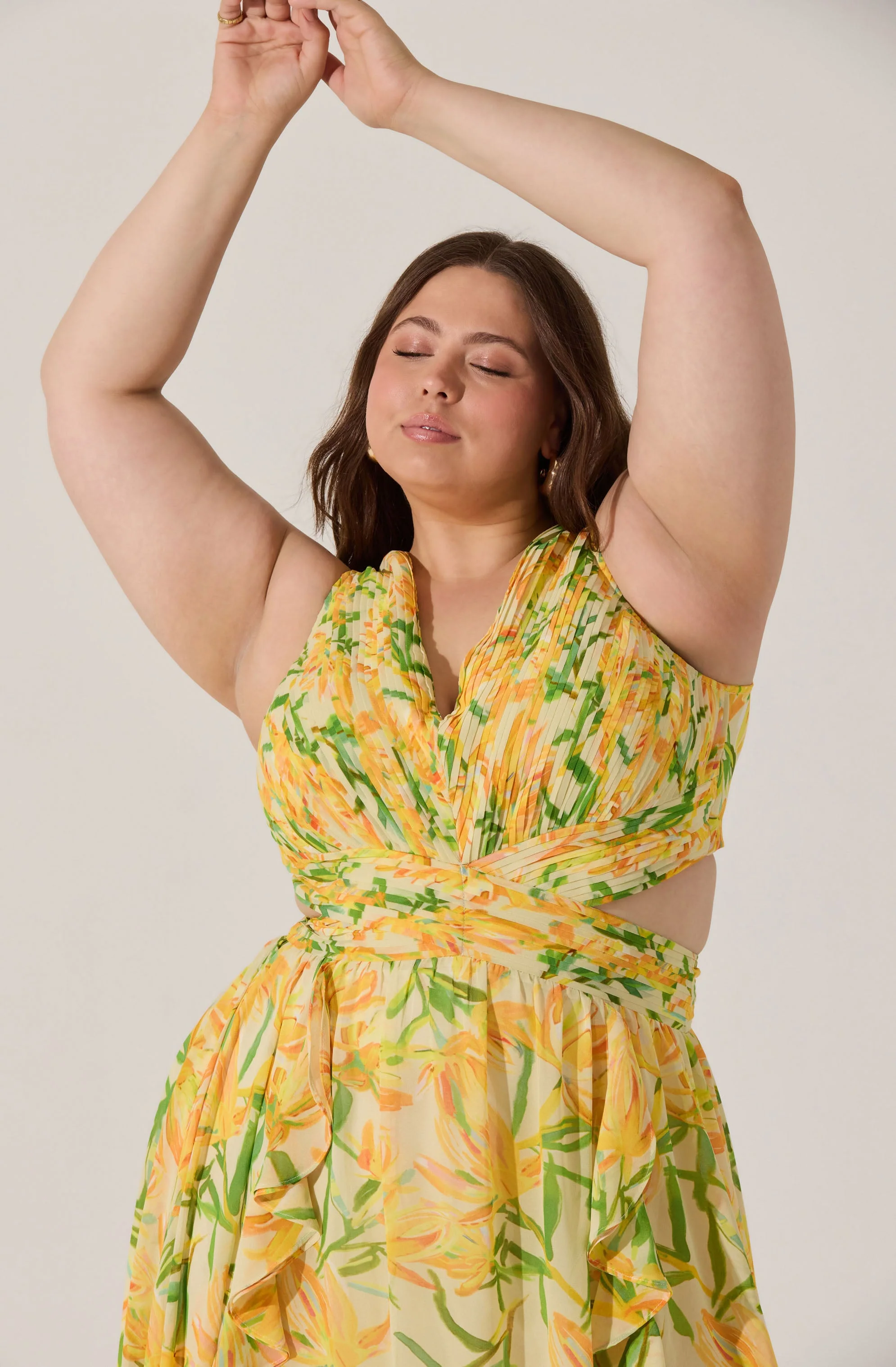 Noya Floral Cutout Maxi Dress - Image 22