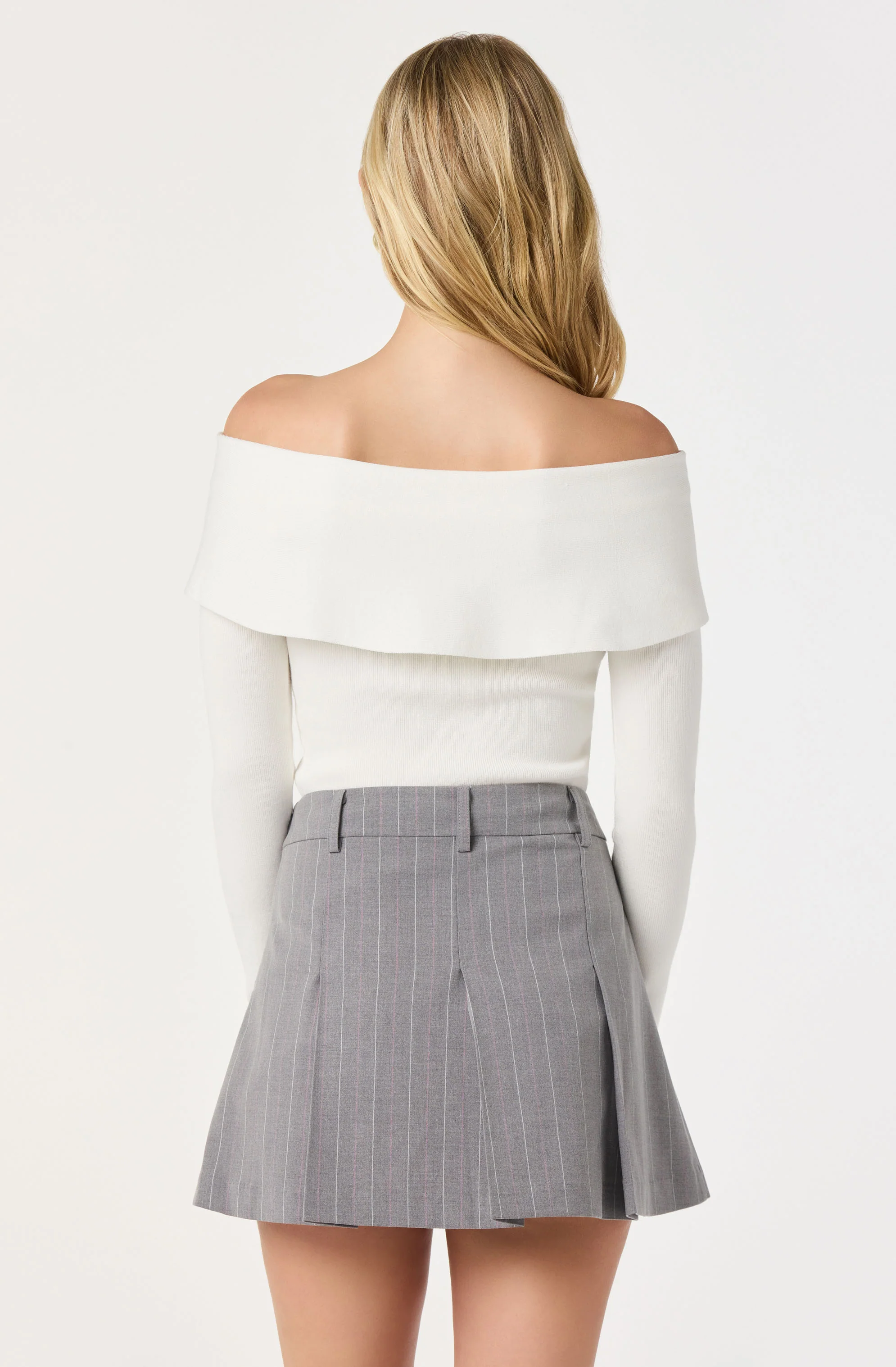 Ribbed Off Shoulder Long Sleeve Sweater - Image 12