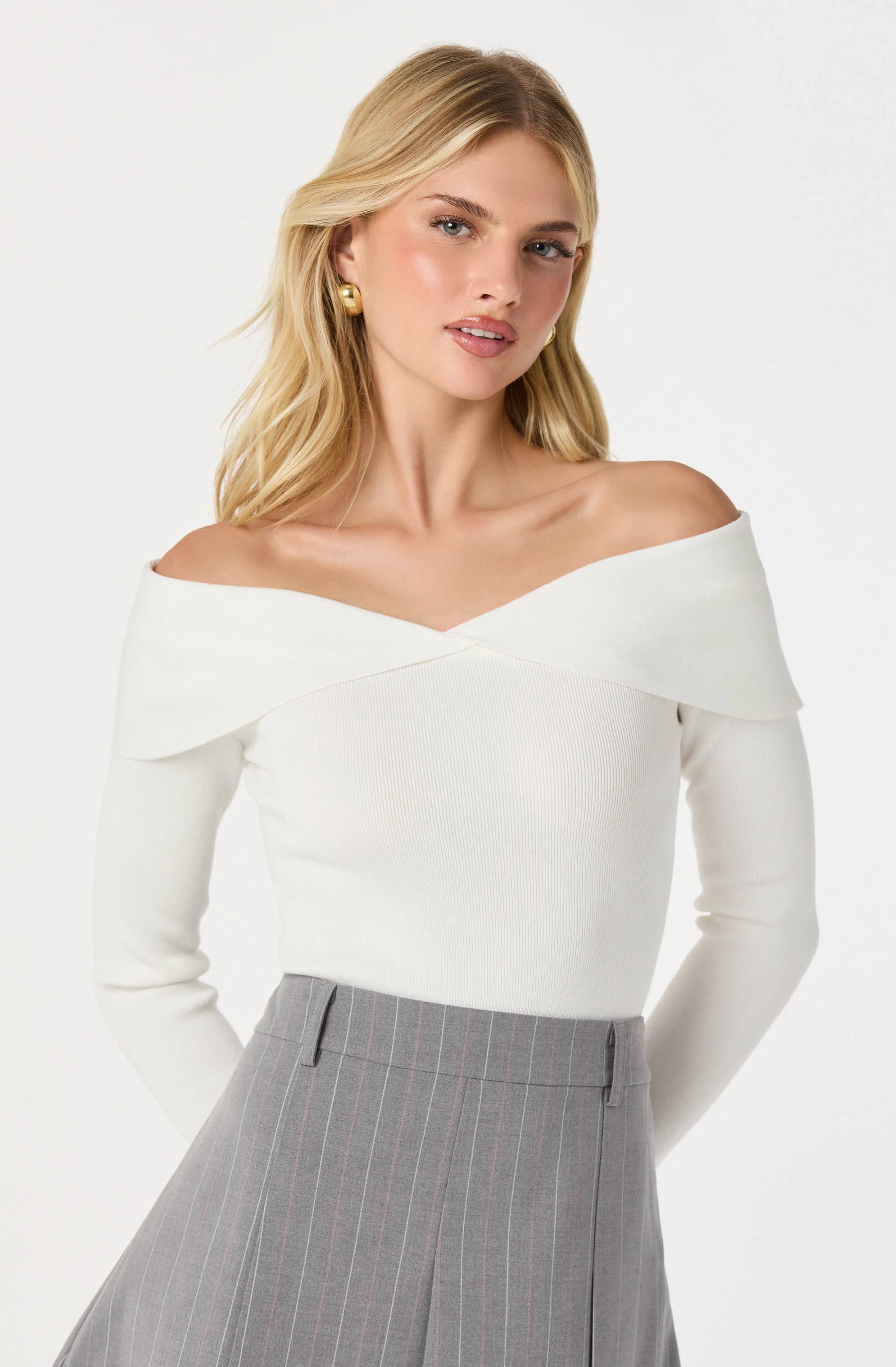 Ribbed Off Shoulder Long Sleeve Sweater - Image 9
