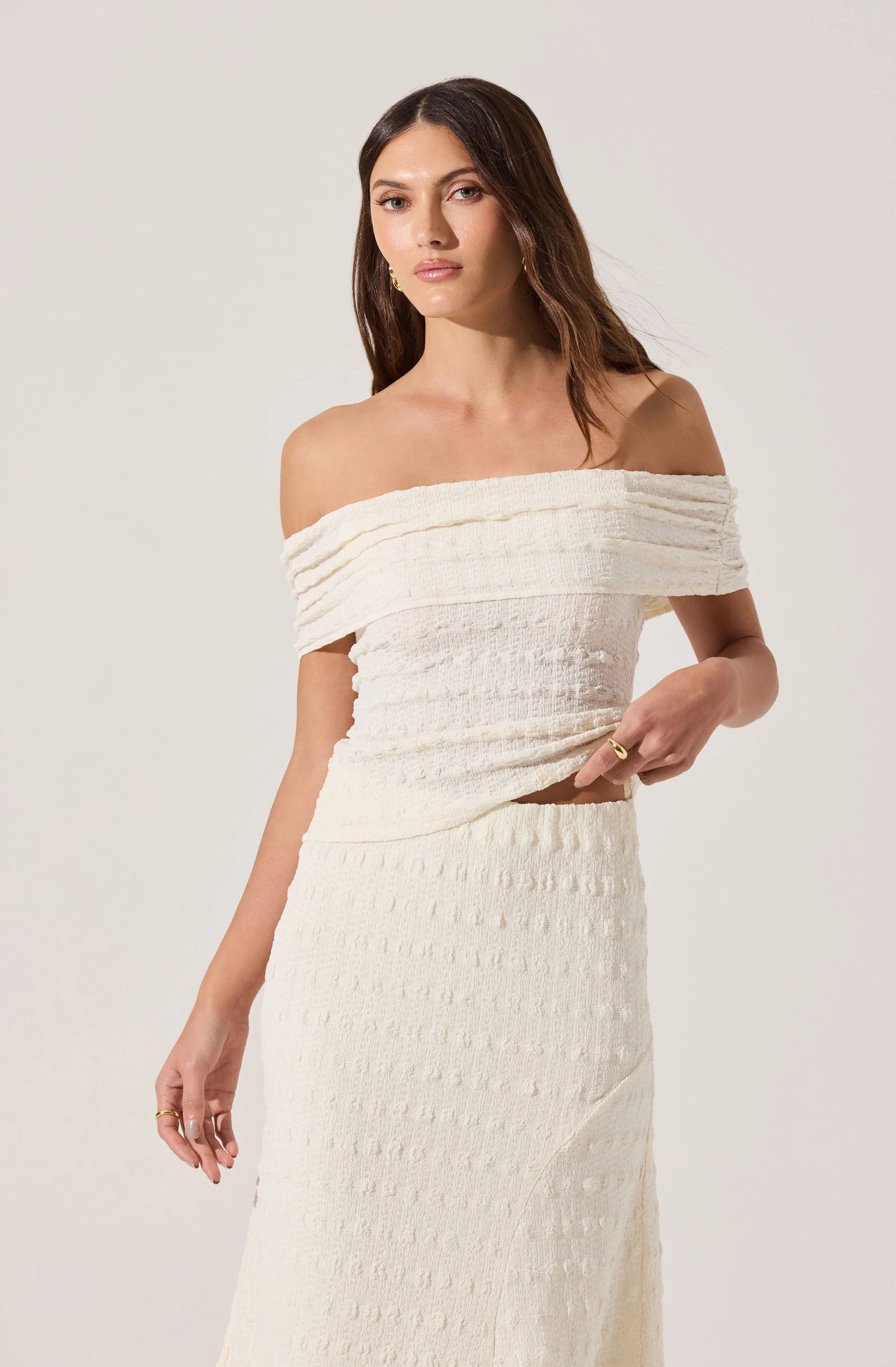 Off Shoulder Textured Knit Top - Image 15