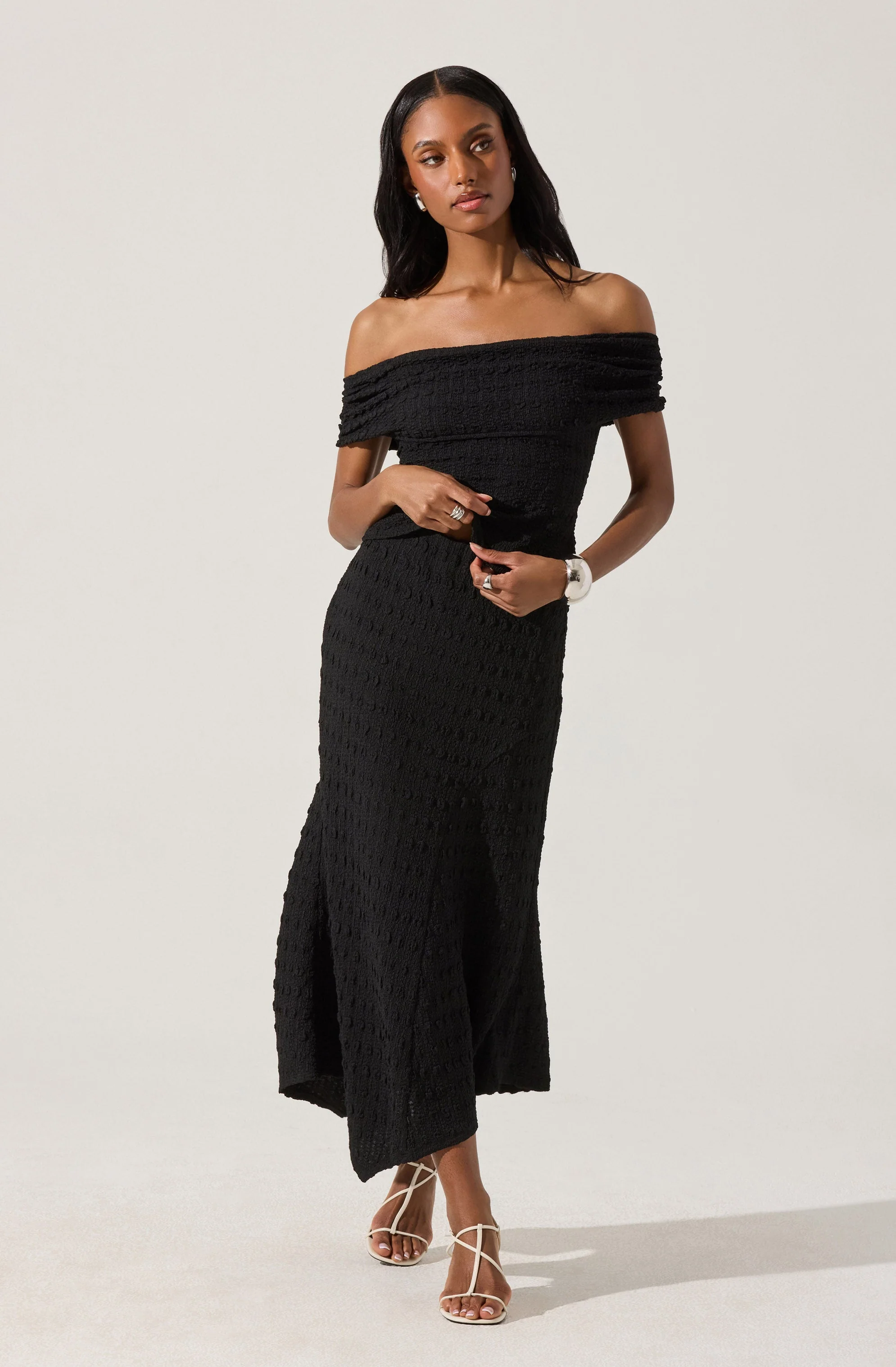 Off Shoulder Textured Knit Top - Image 4