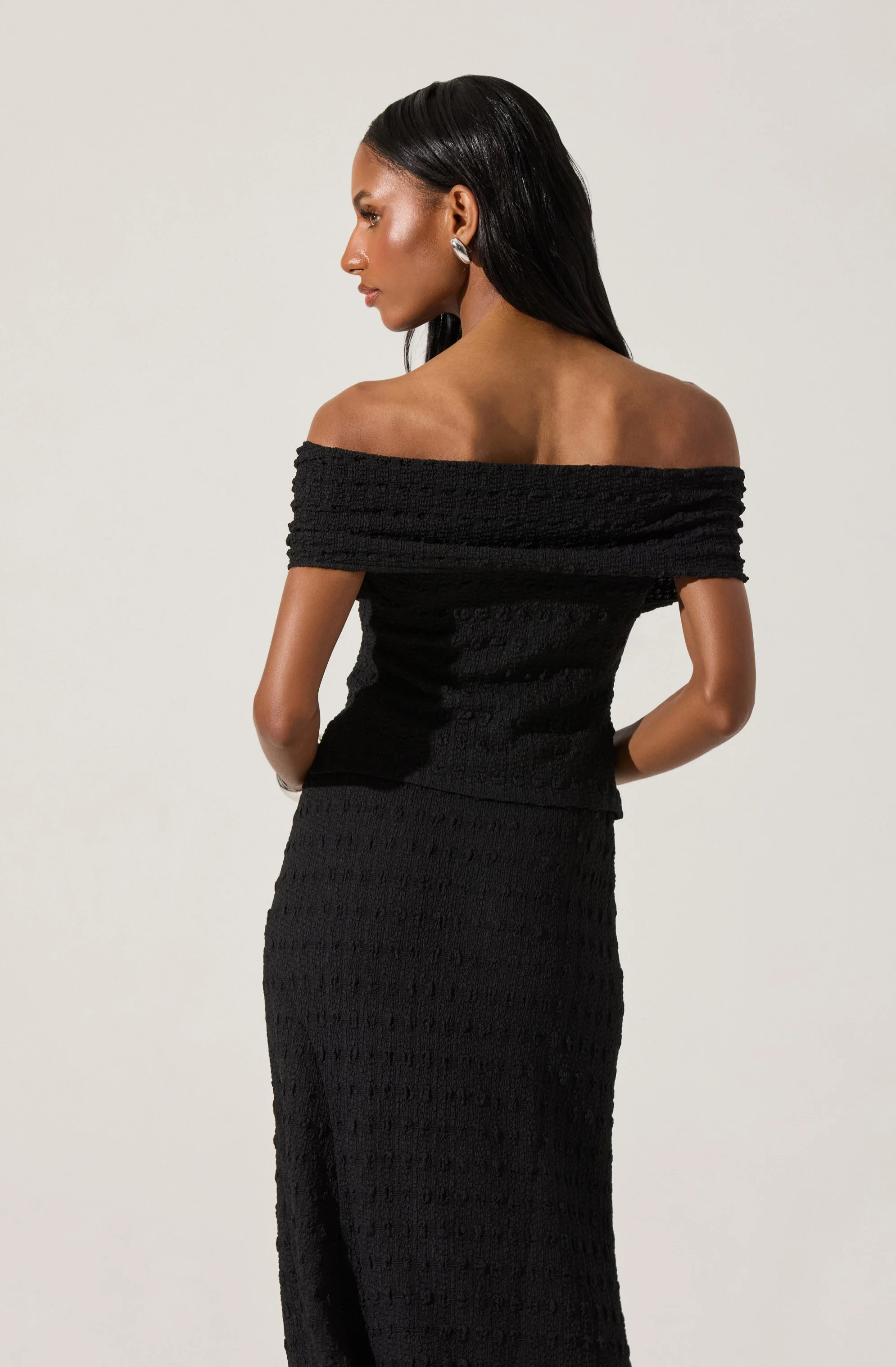 Off Shoulder Textured Knit Top - Image 5