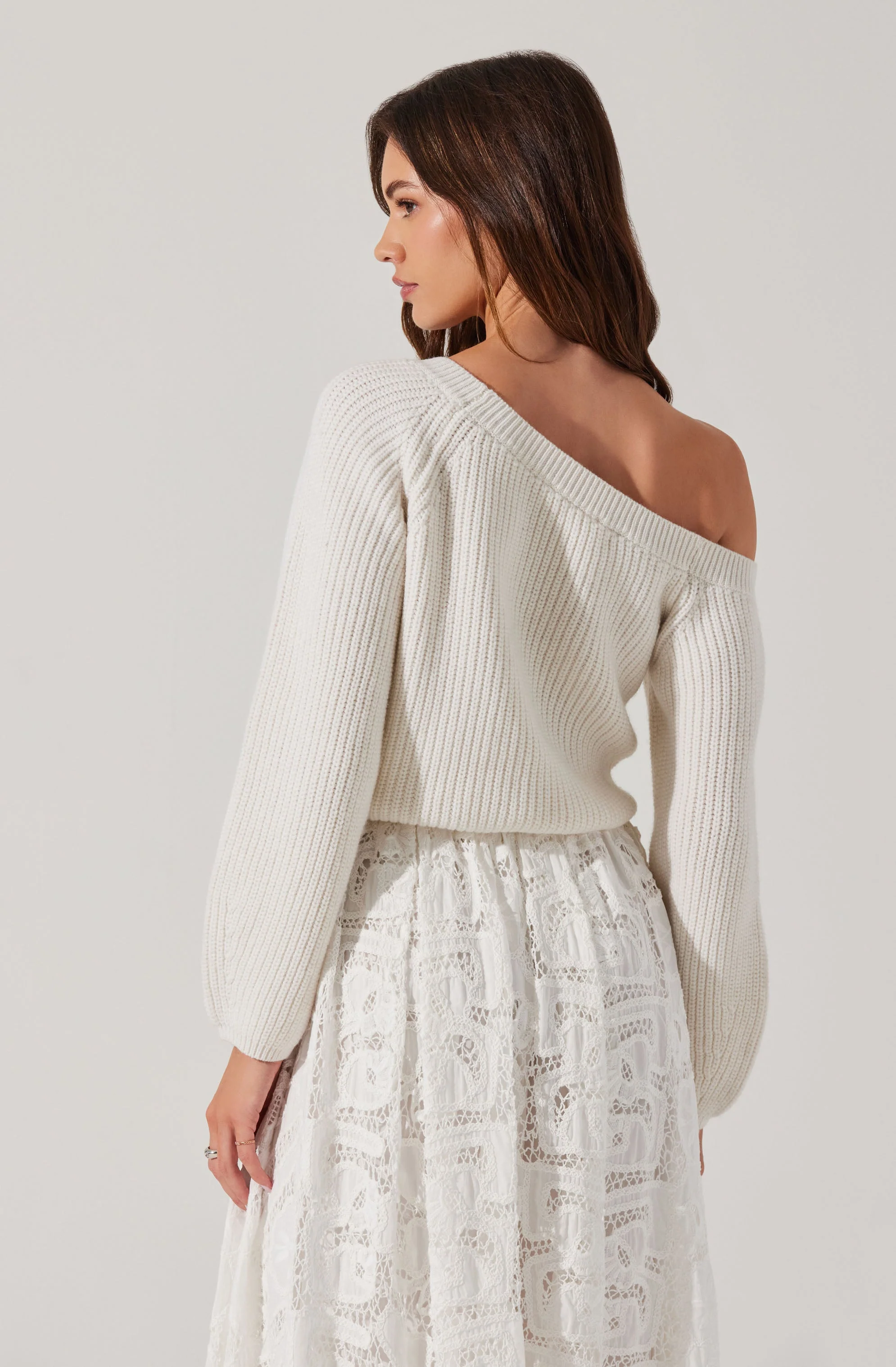 Ottolia Off Shoulder Sweater - Image 6