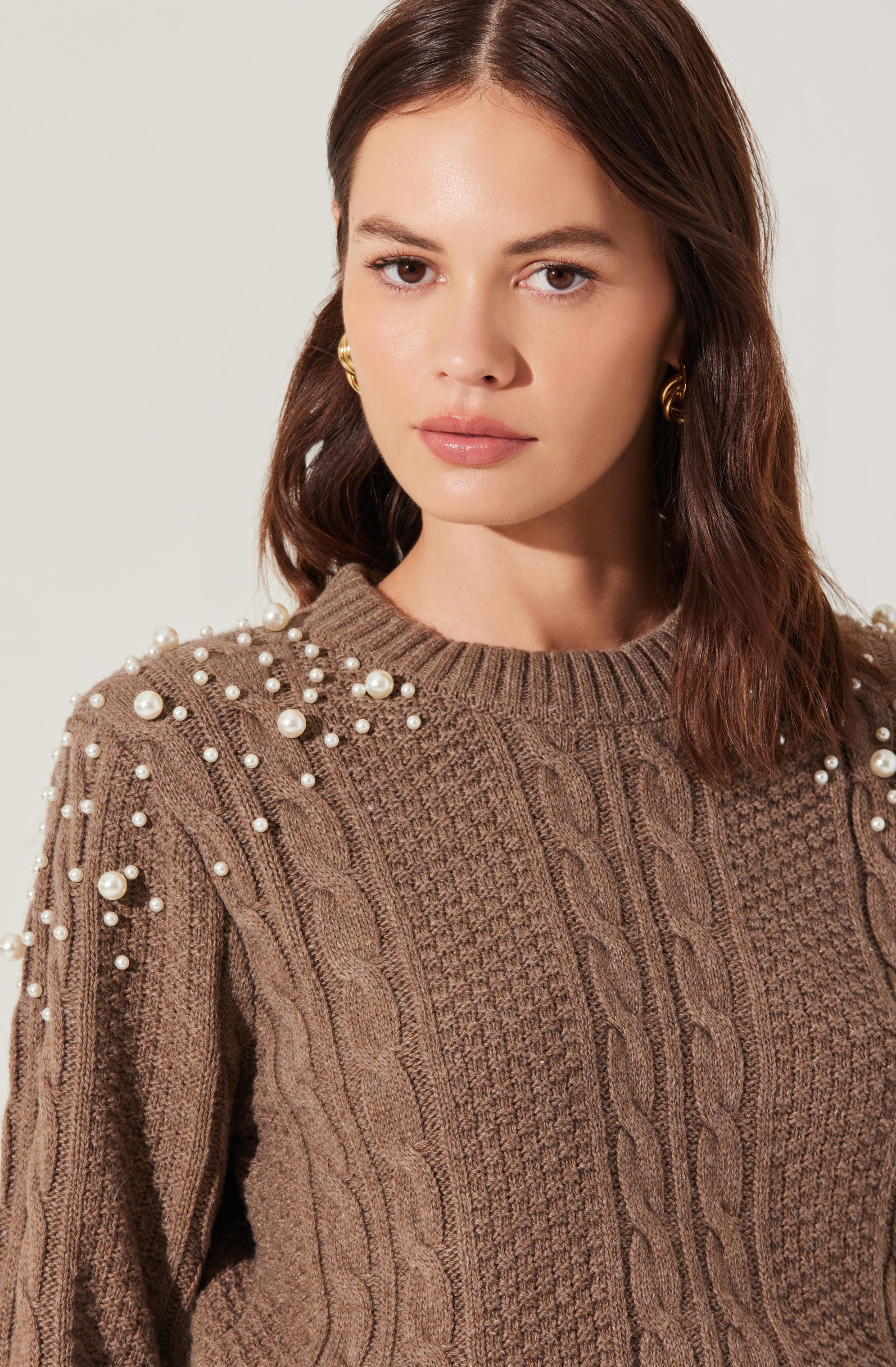 Pearl Embellished Cable Knit Sweater - Image 3