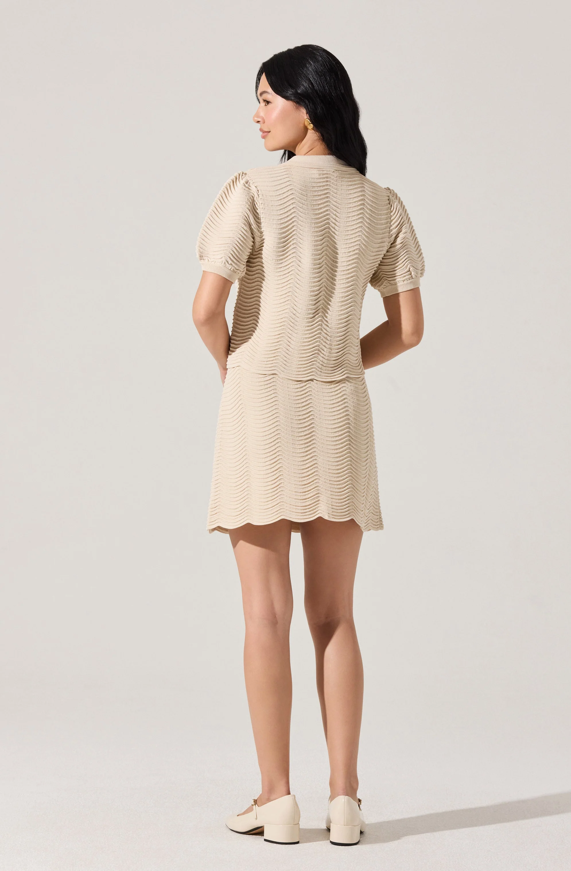 Perrine Scalloped Short Sleeve Cardigan - Image 12