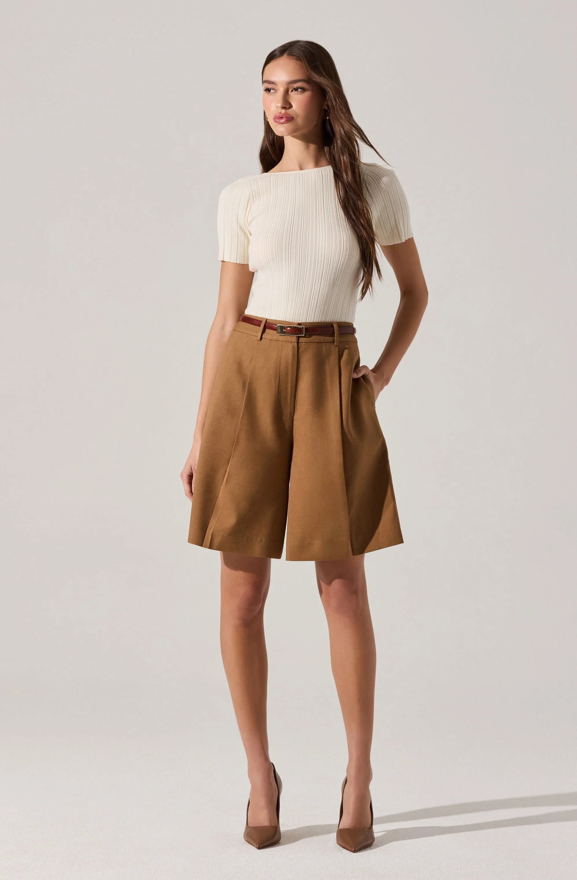 Quillie Pleated Tailored Bermuda Shorts - Image 3