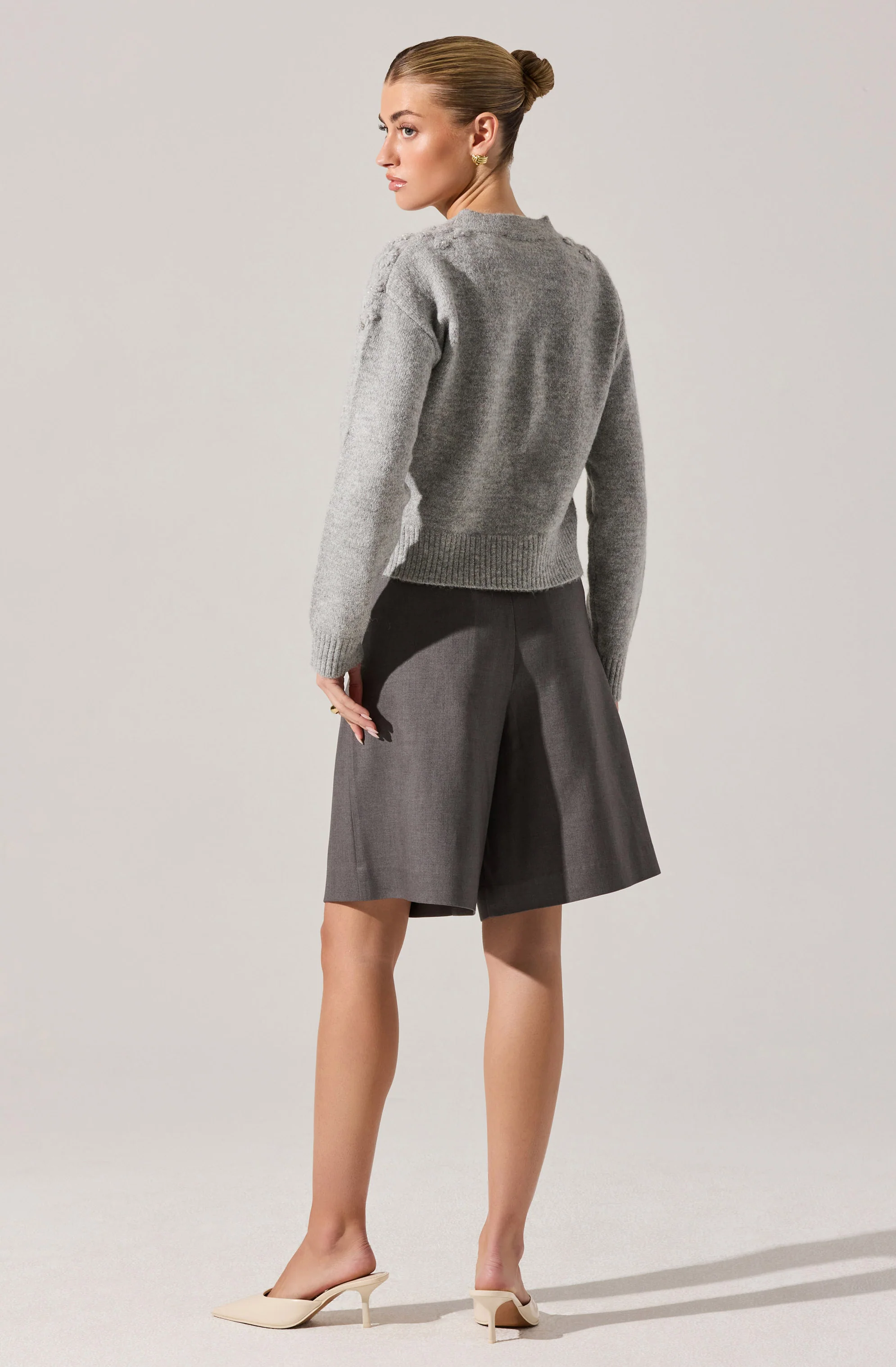 Quillie Pleated Tailored Bermuda Shorts - Image 4