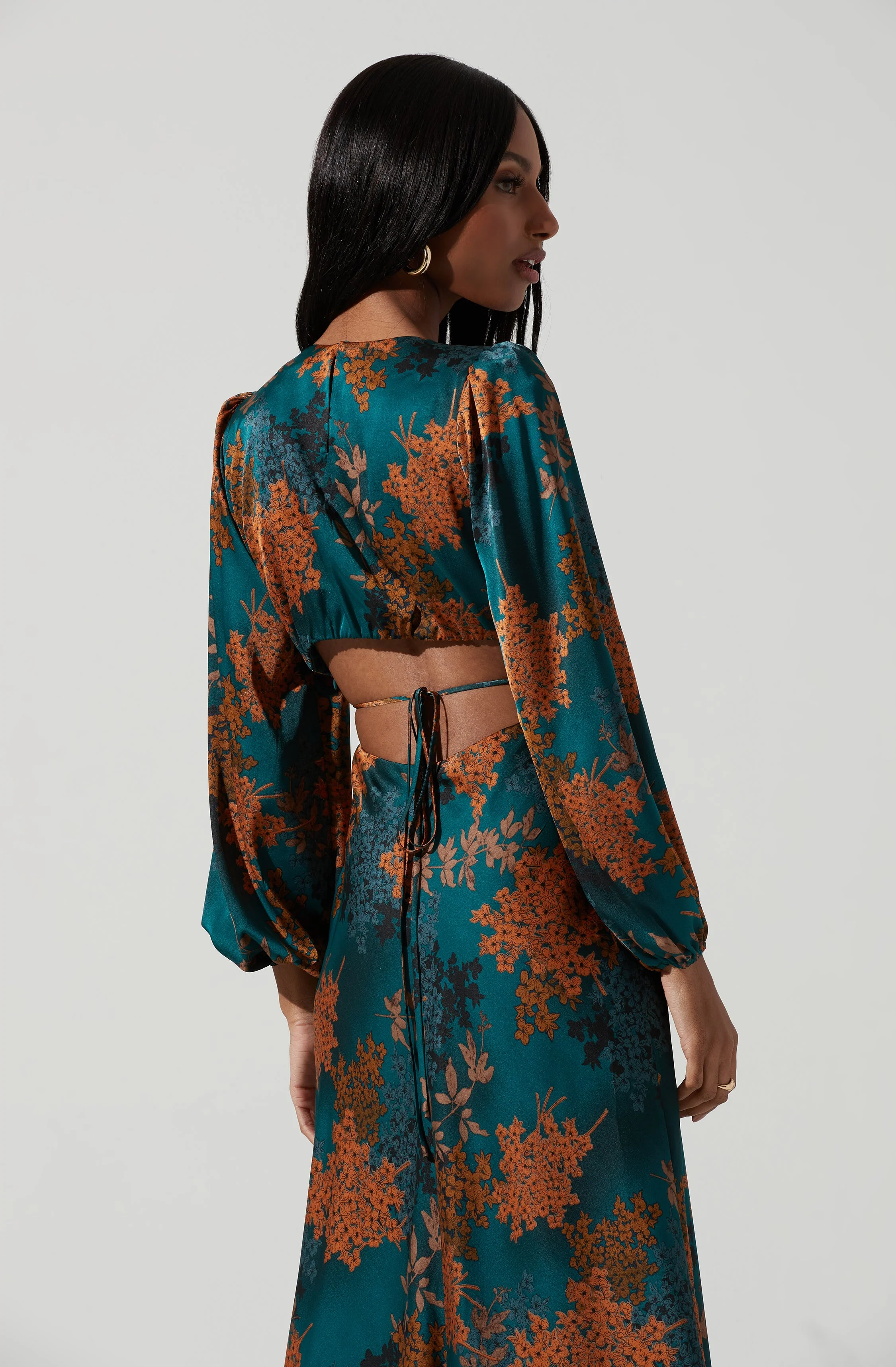 Quinn Floral Cutout Maxi Dress - Image 4