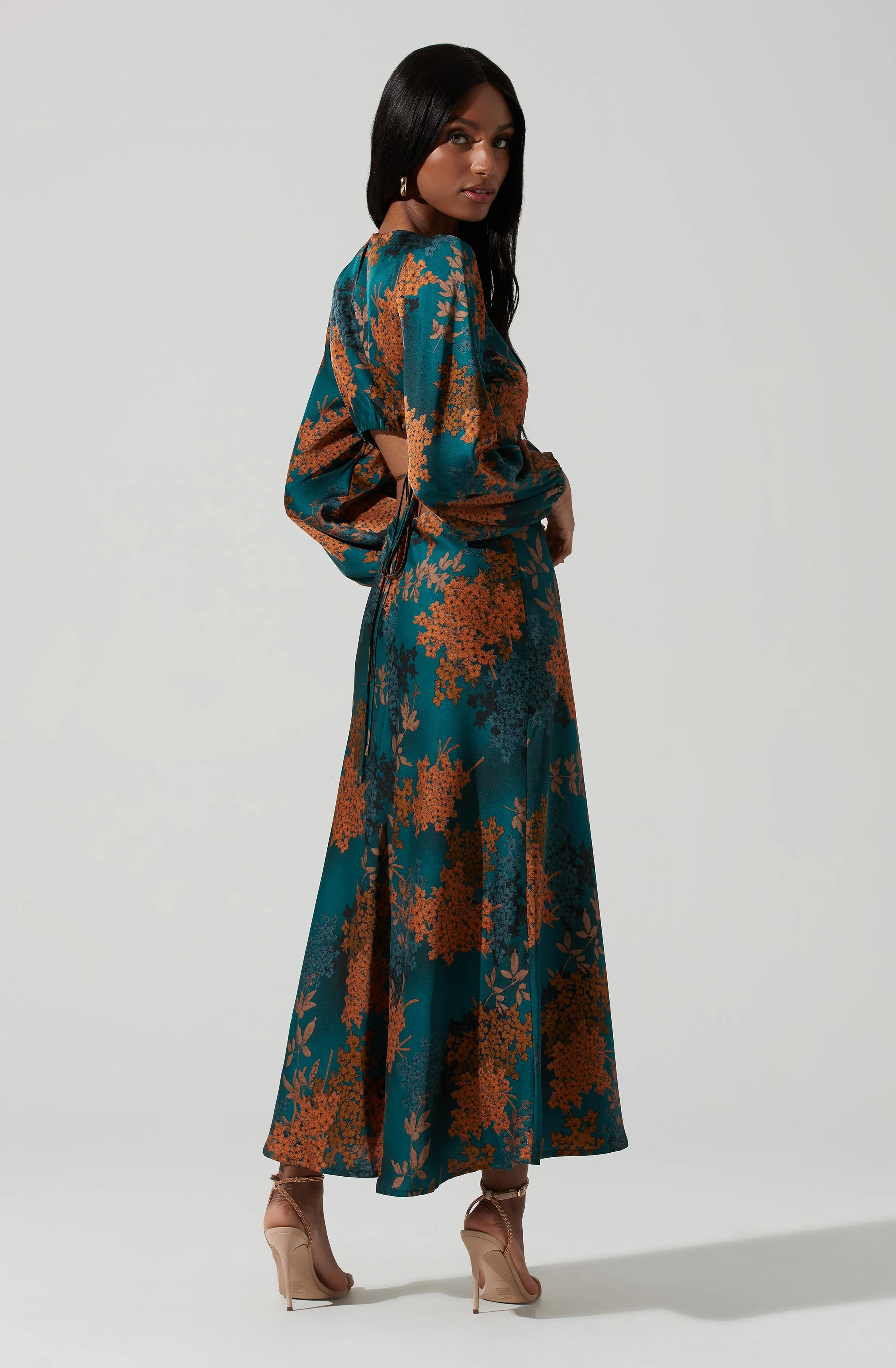 Quinn Floral Cutout Maxi Dress - Image 5