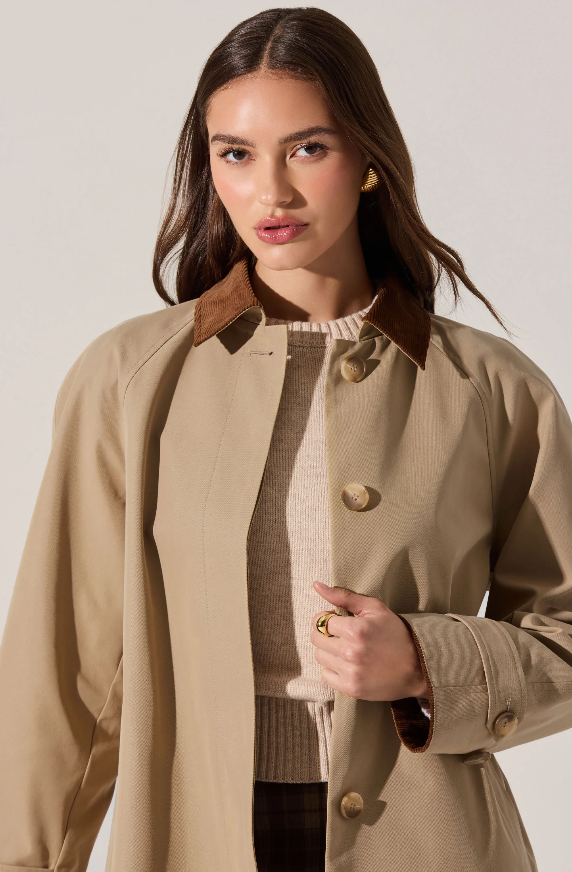 Raiden Contrast Trench Coat - Image 5