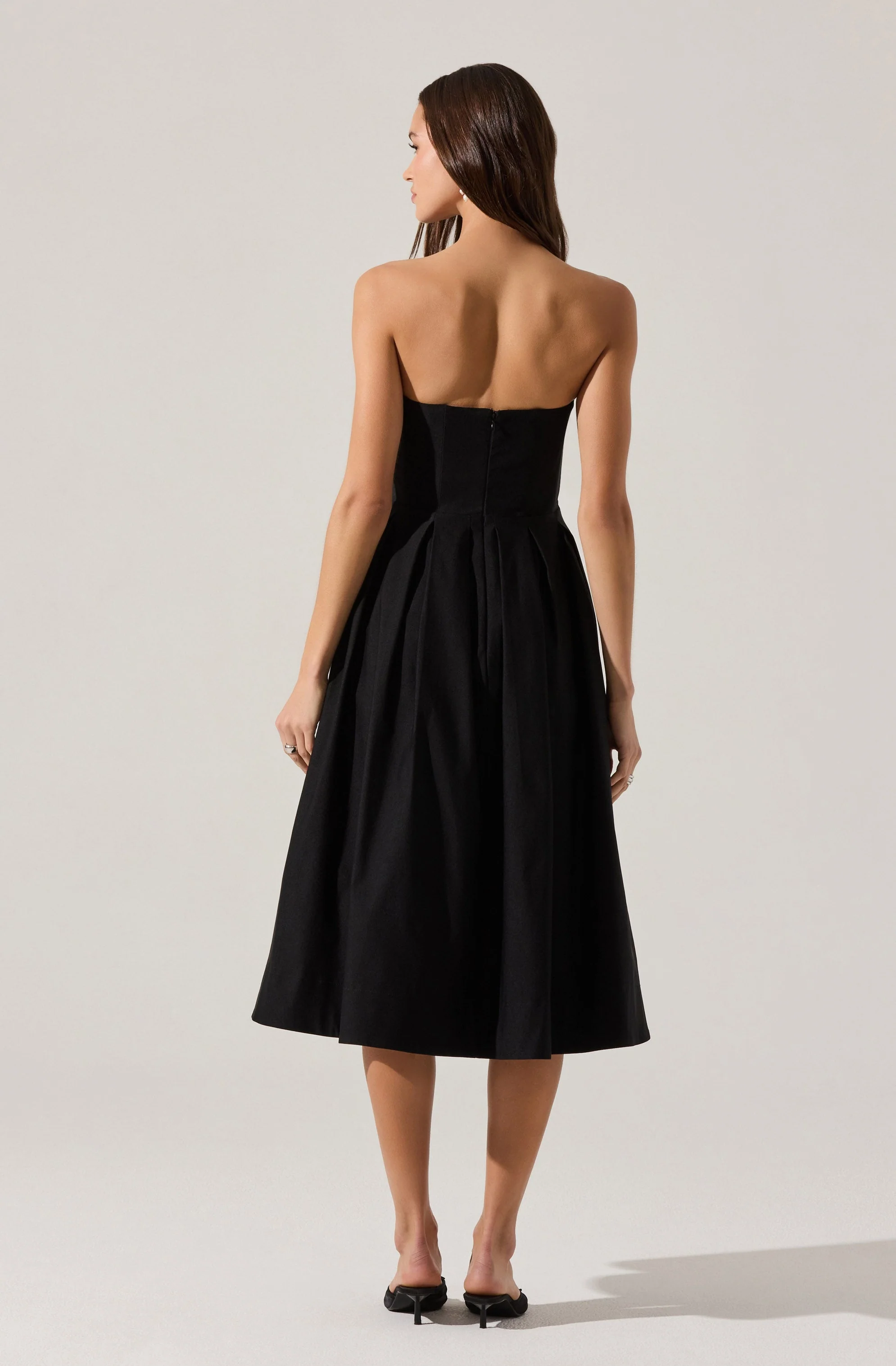 Reiona Strapless Pleated Midi Dress - Image 3