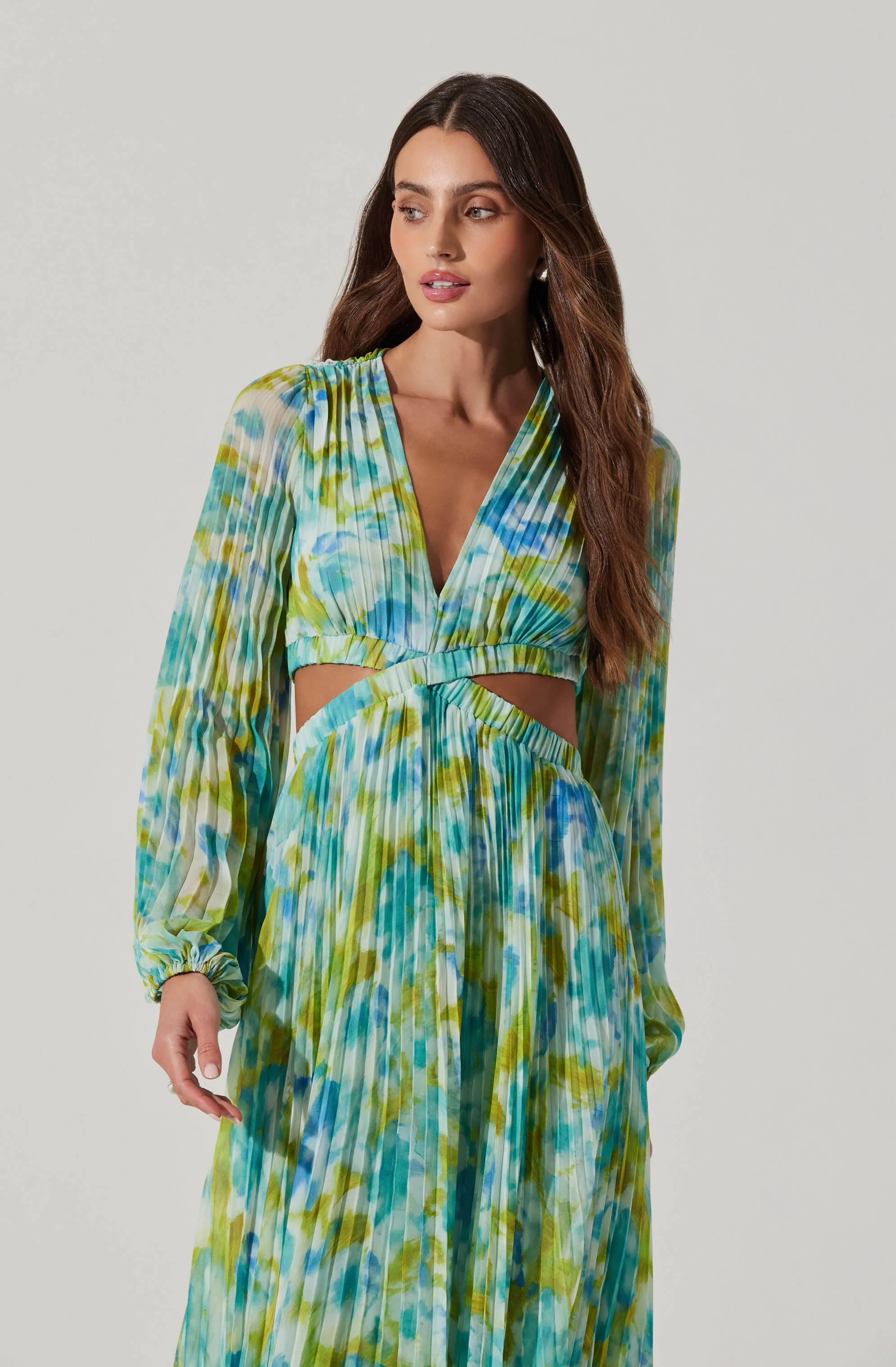 Revery Floral Long Sleeve Maxi Dress - Image 10
