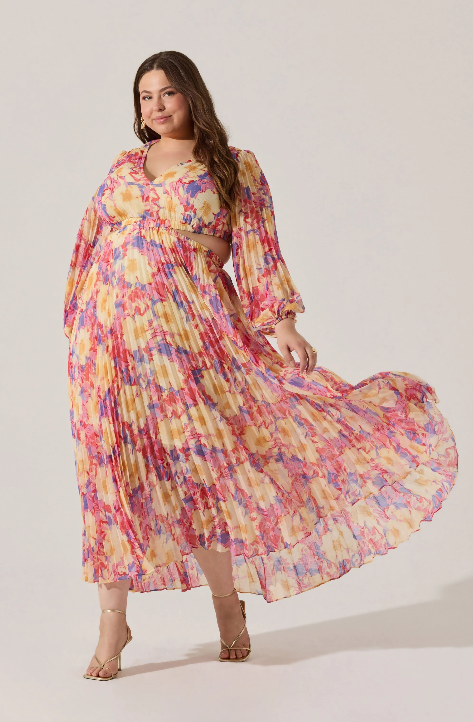 Revery Floral Long Sleeve Maxi Dress - Image 13
