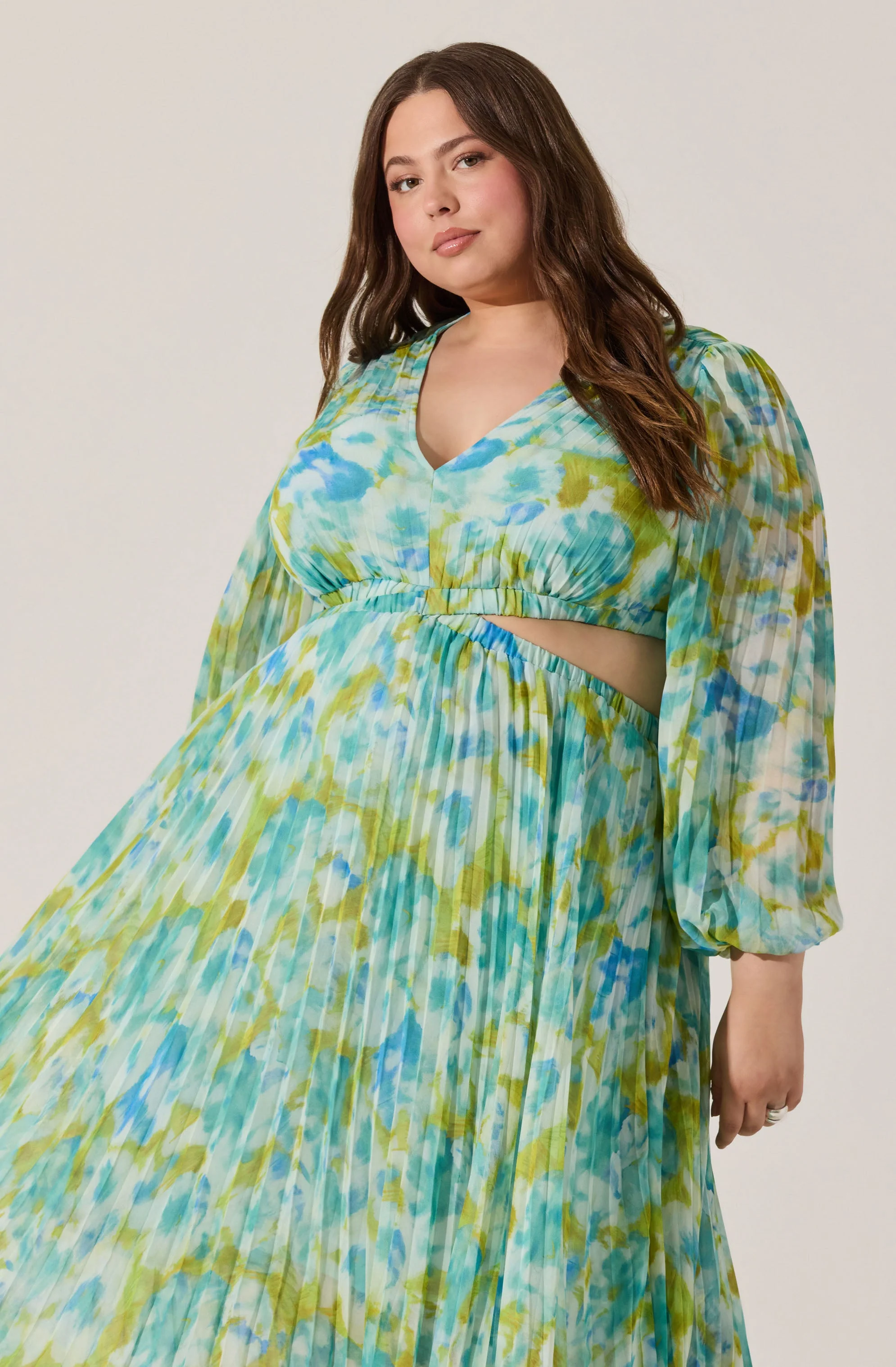 Revery Floral Long Sleeve Maxi Dress - Image 23