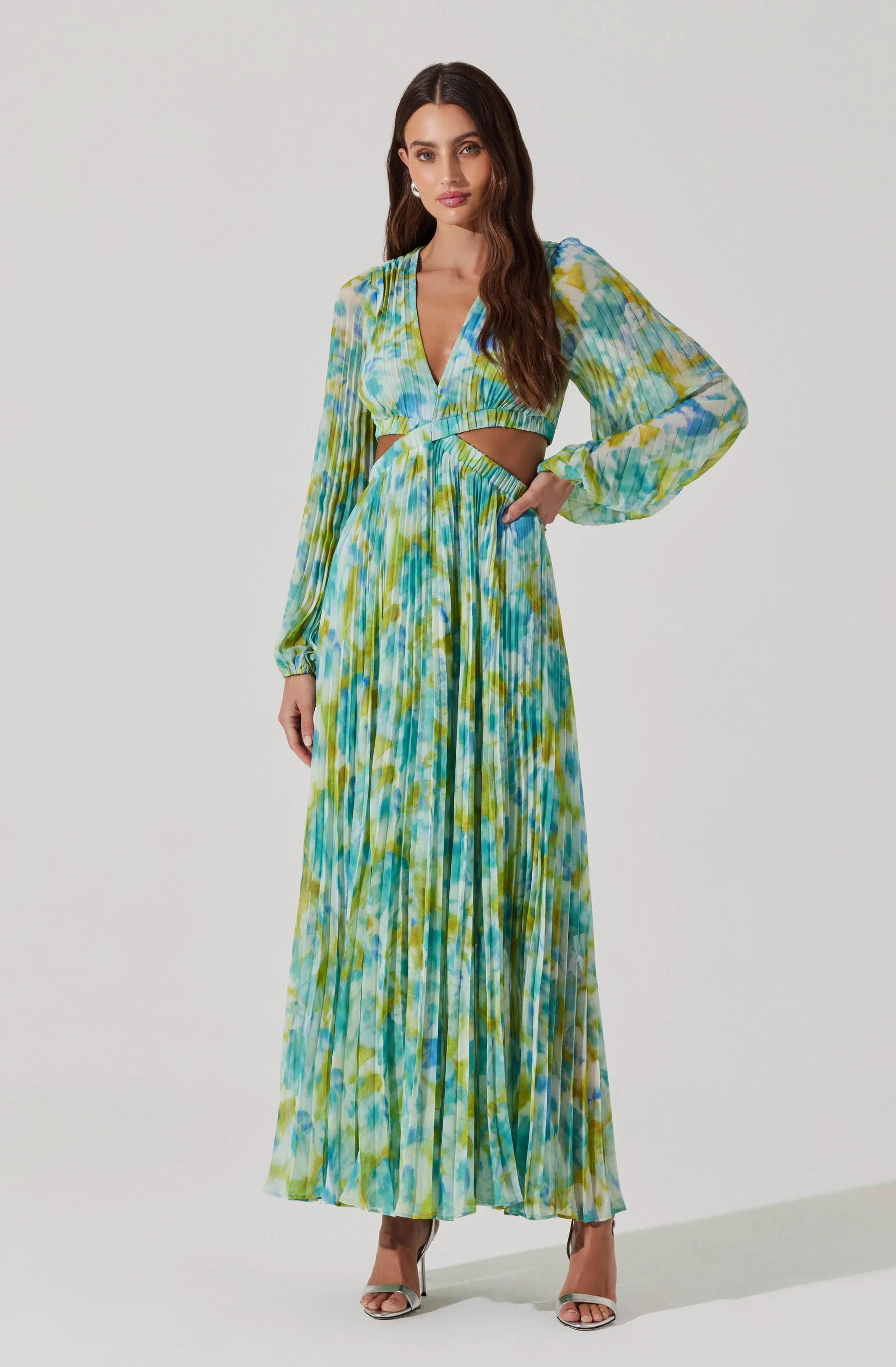 Revery Floral Long Sleeve Maxi Dress - Image 7