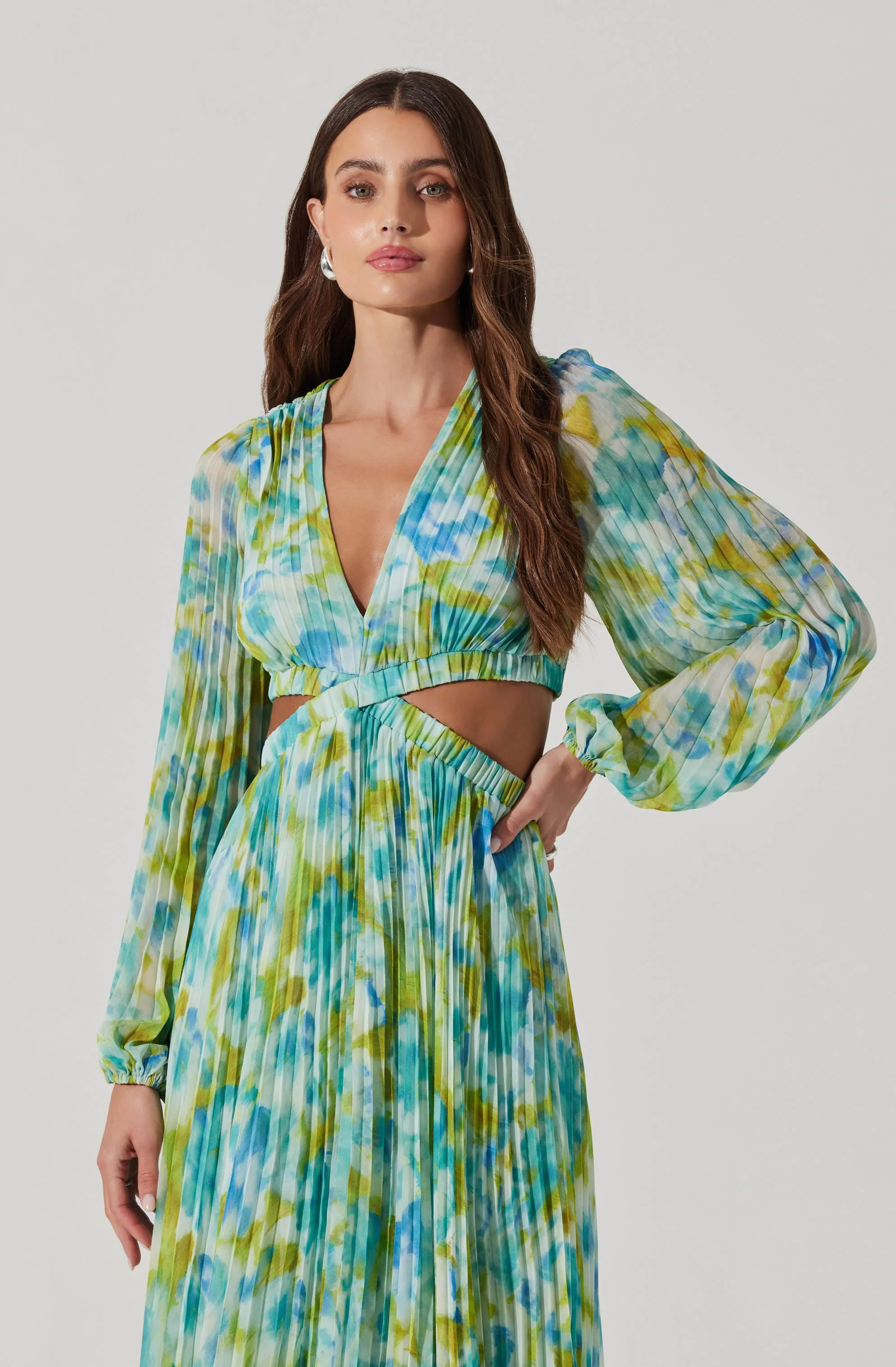 Revery Floral Long Sleeve Maxi Dress - Image 8