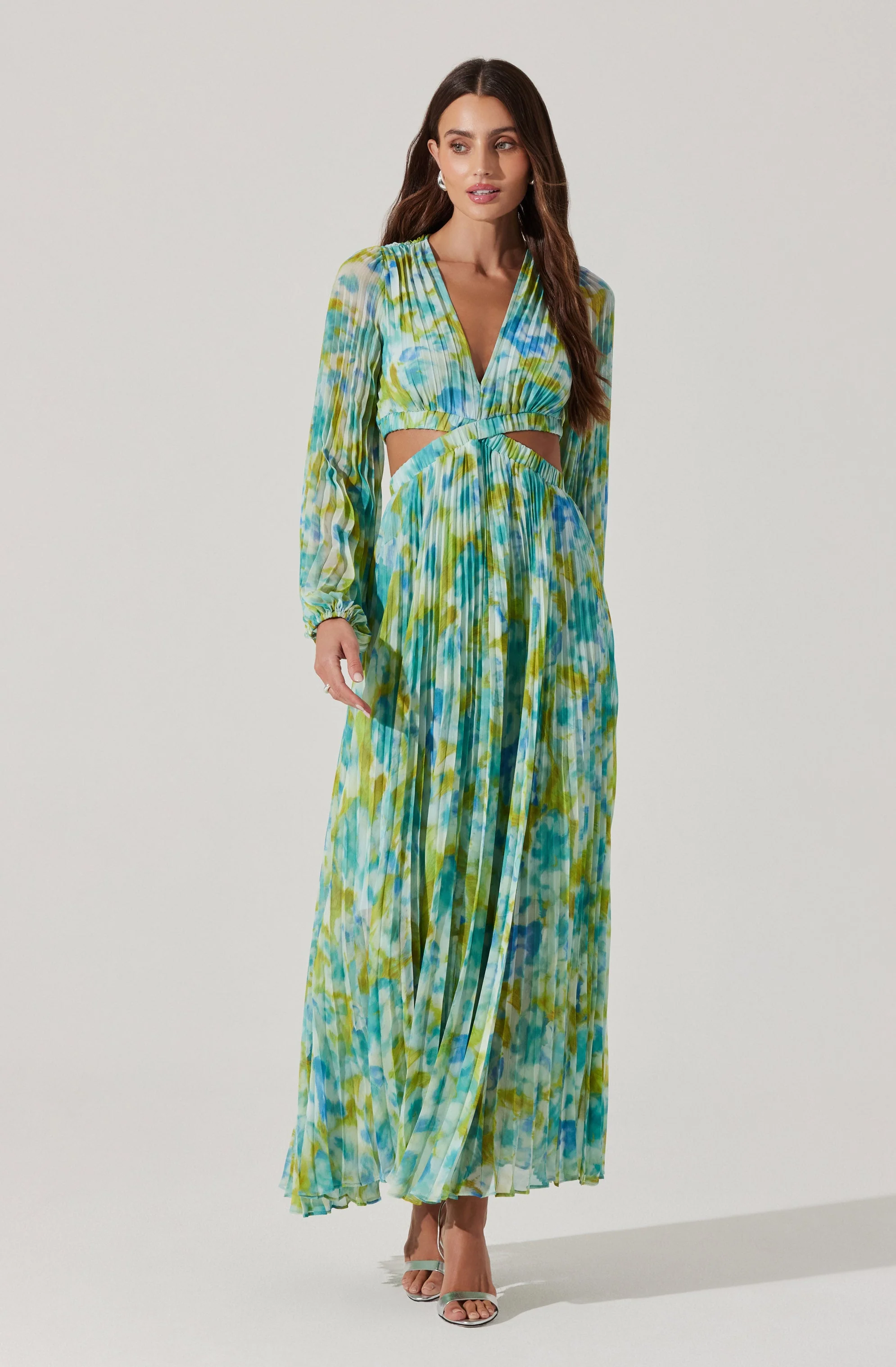 Revery Floral Long Sleeve Maxi Dress - Image 9