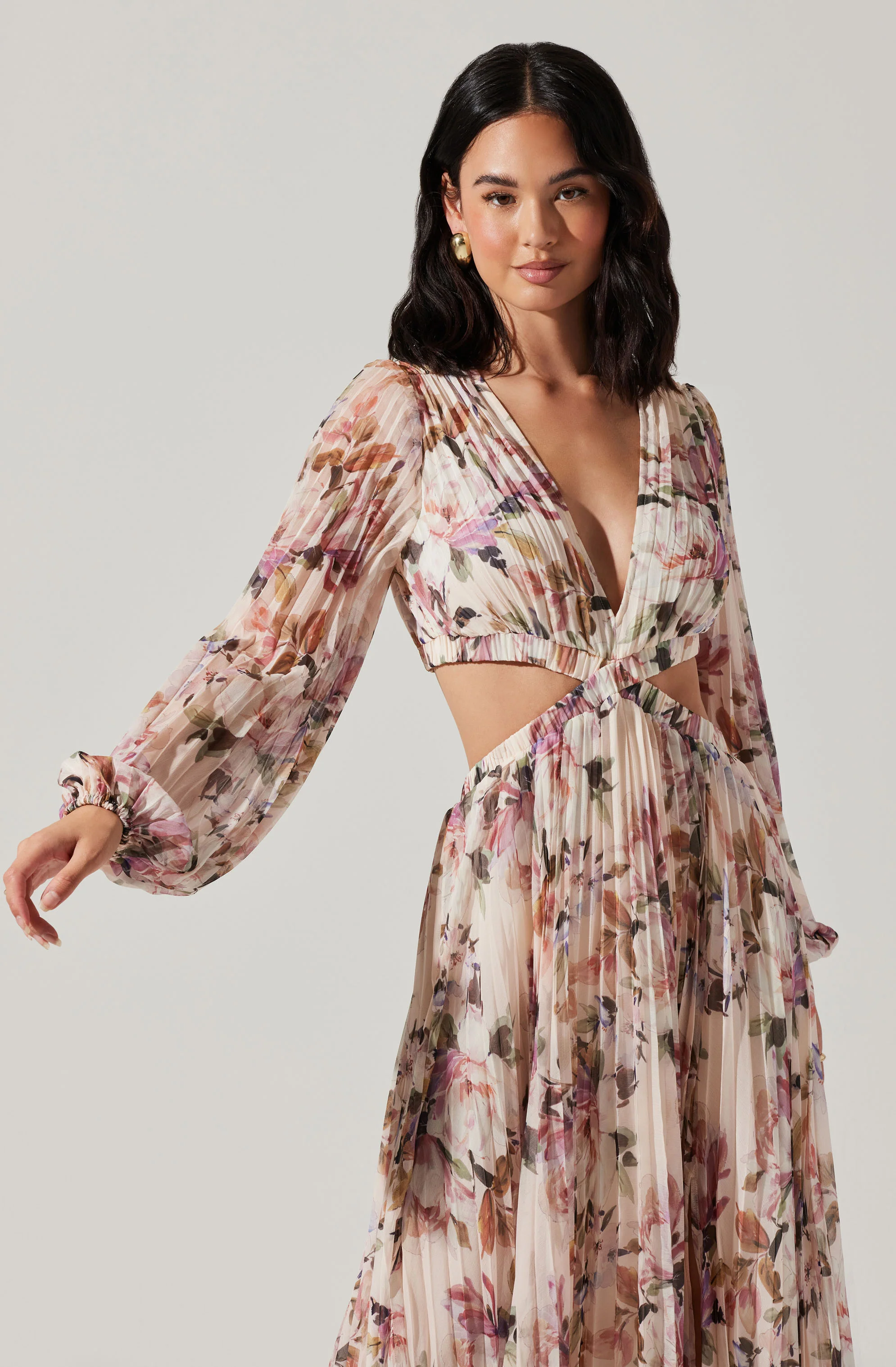 Revery Floral Long Sleeve Maxi Dress - Image 2