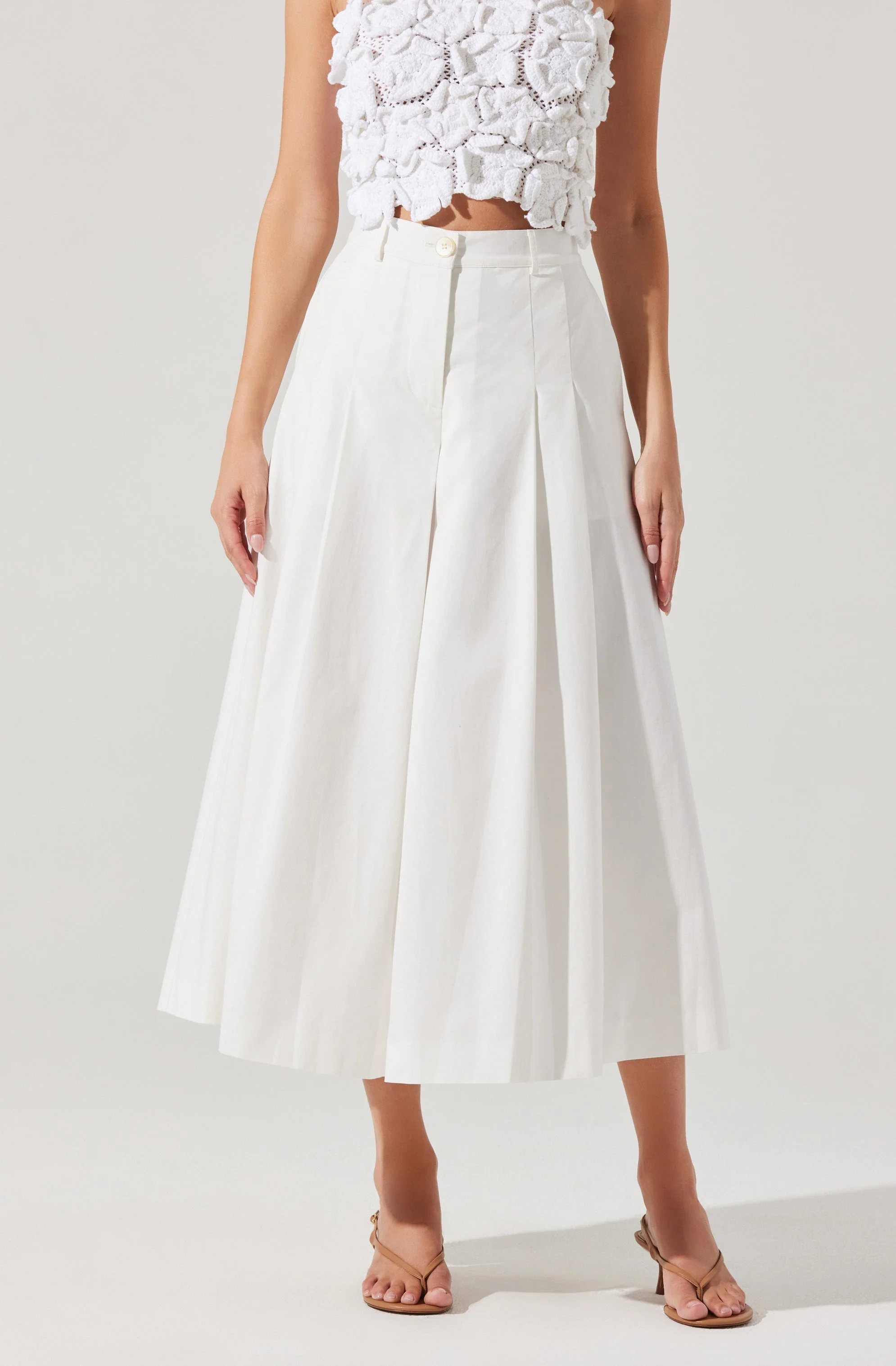 Rowen Pleated Culotte Pants - Image 5