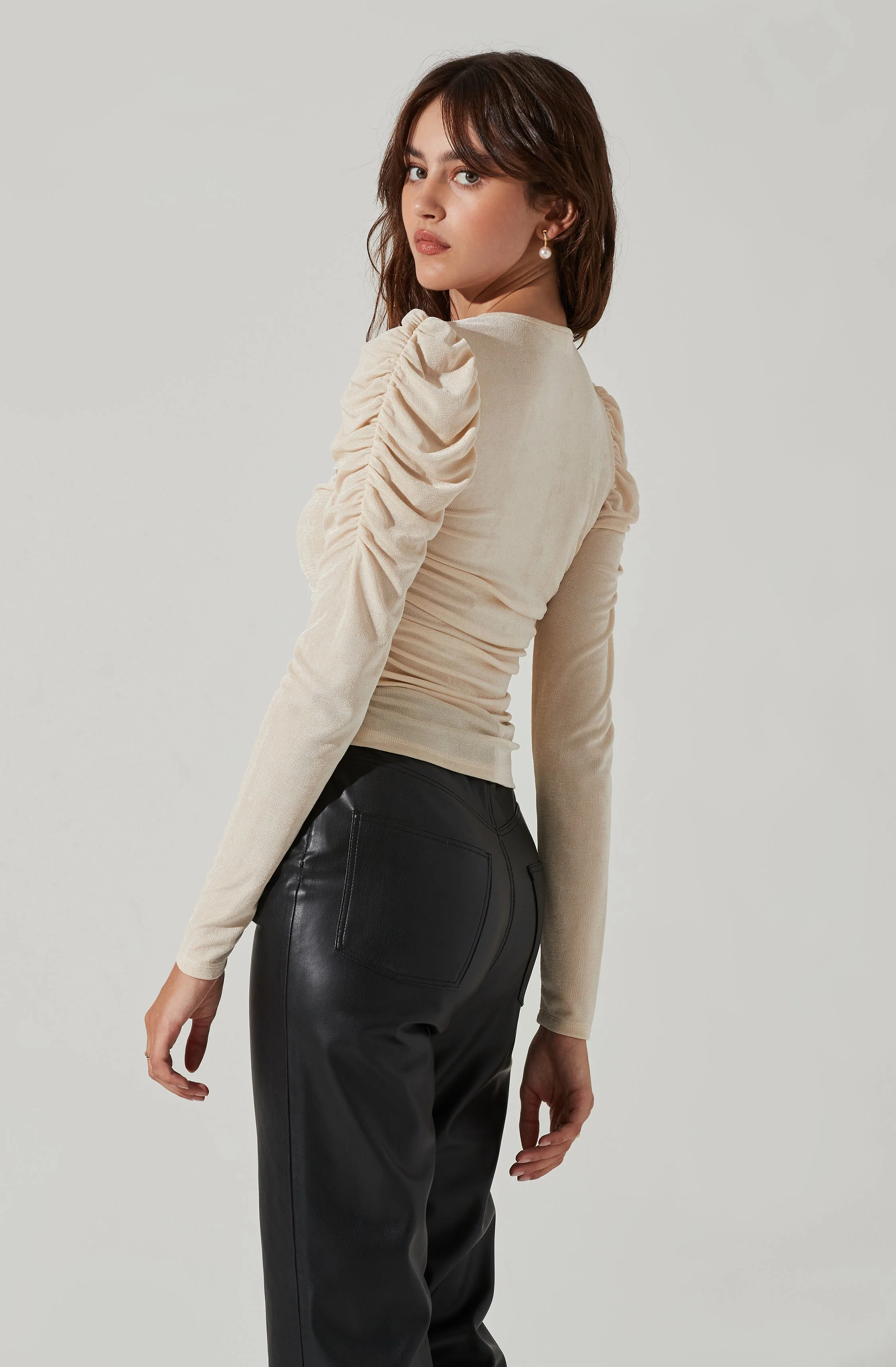 Ruched Front Long Sleeve Top - Image 10