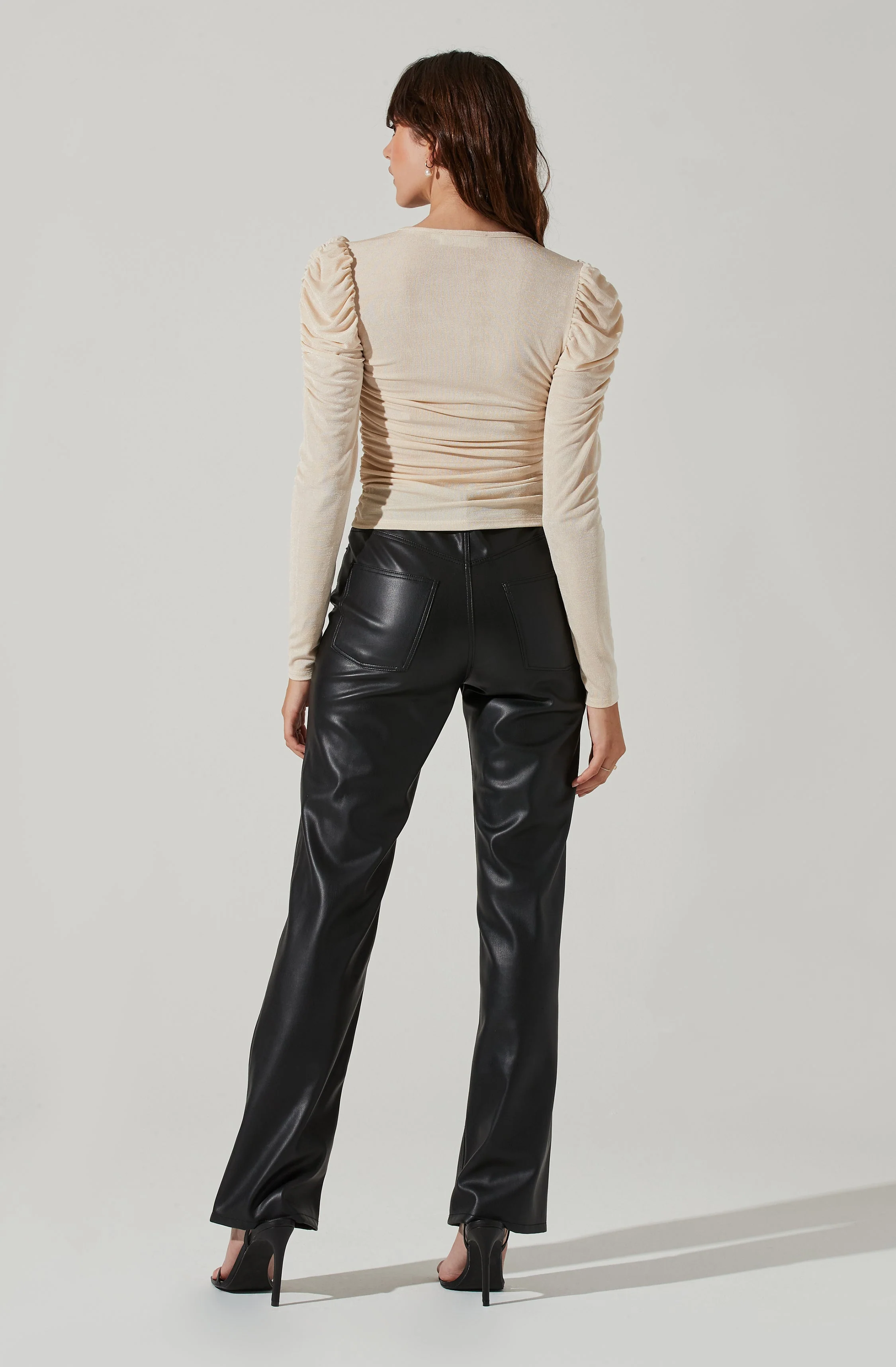 Ruched Front Long Sleeve Top - Image 9