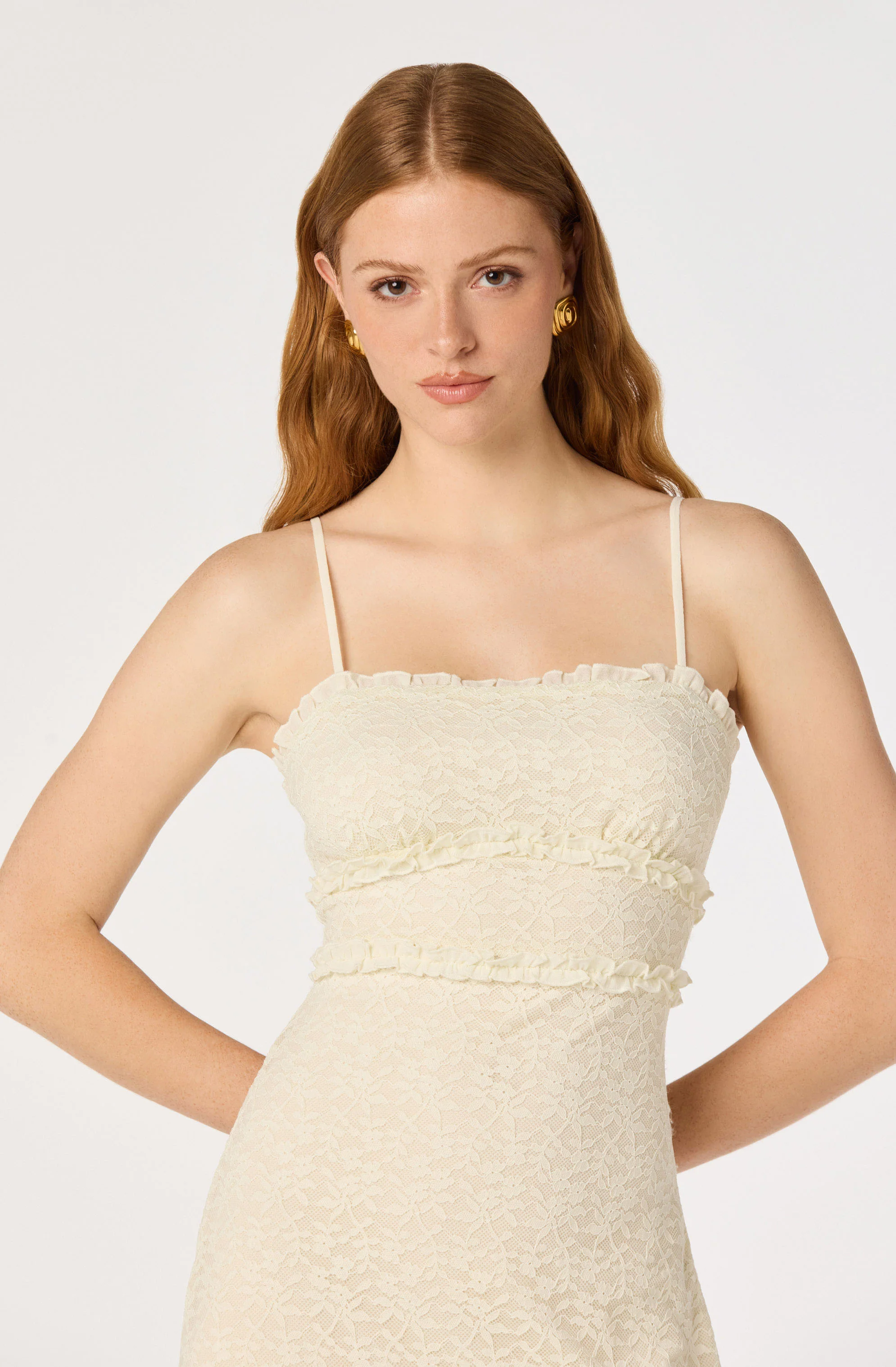Ruffle Tiered Lace Maxi Dress - Image 11