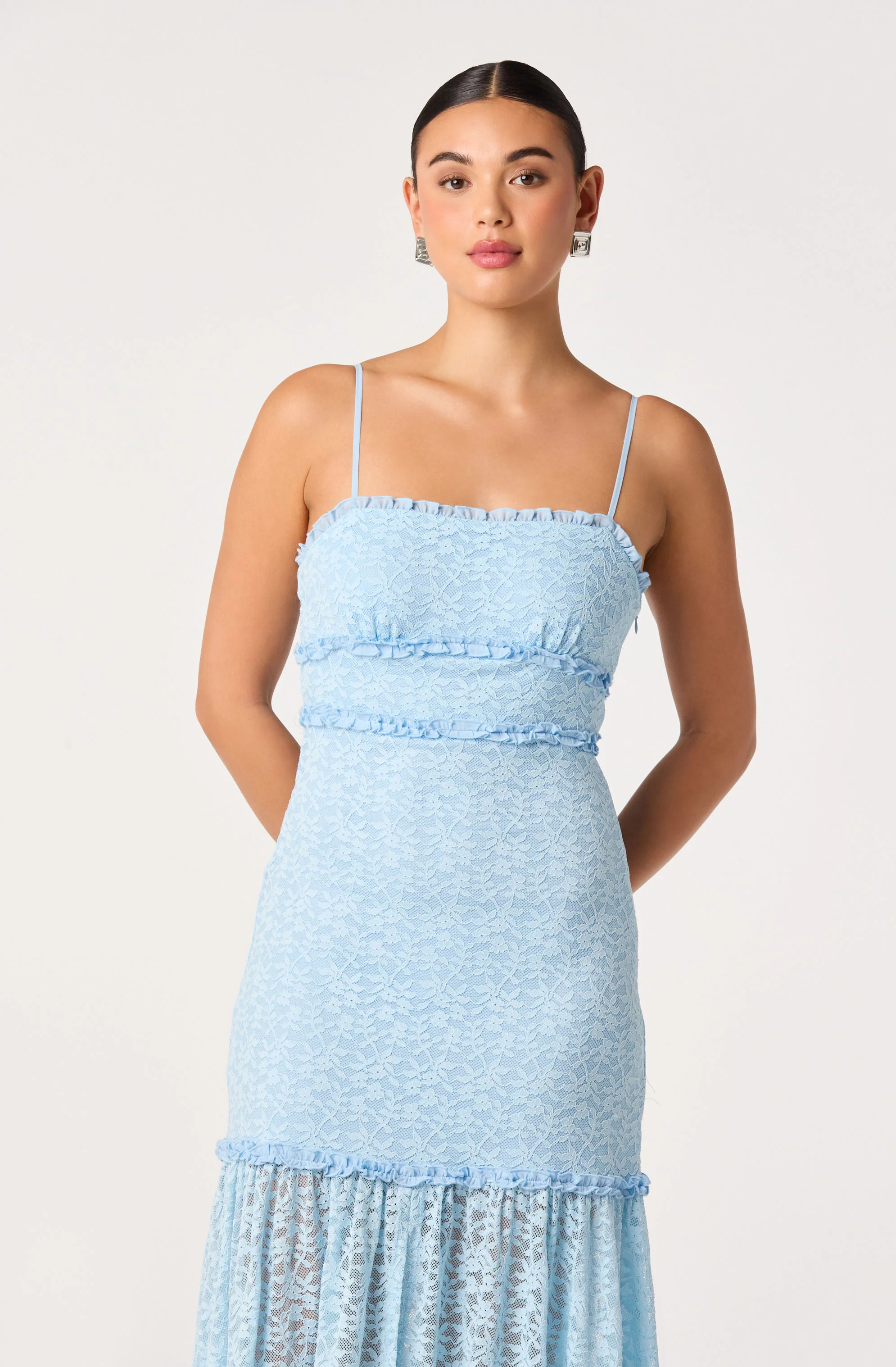 Ruffle Tiered Lace Maxi Dress - Image 4